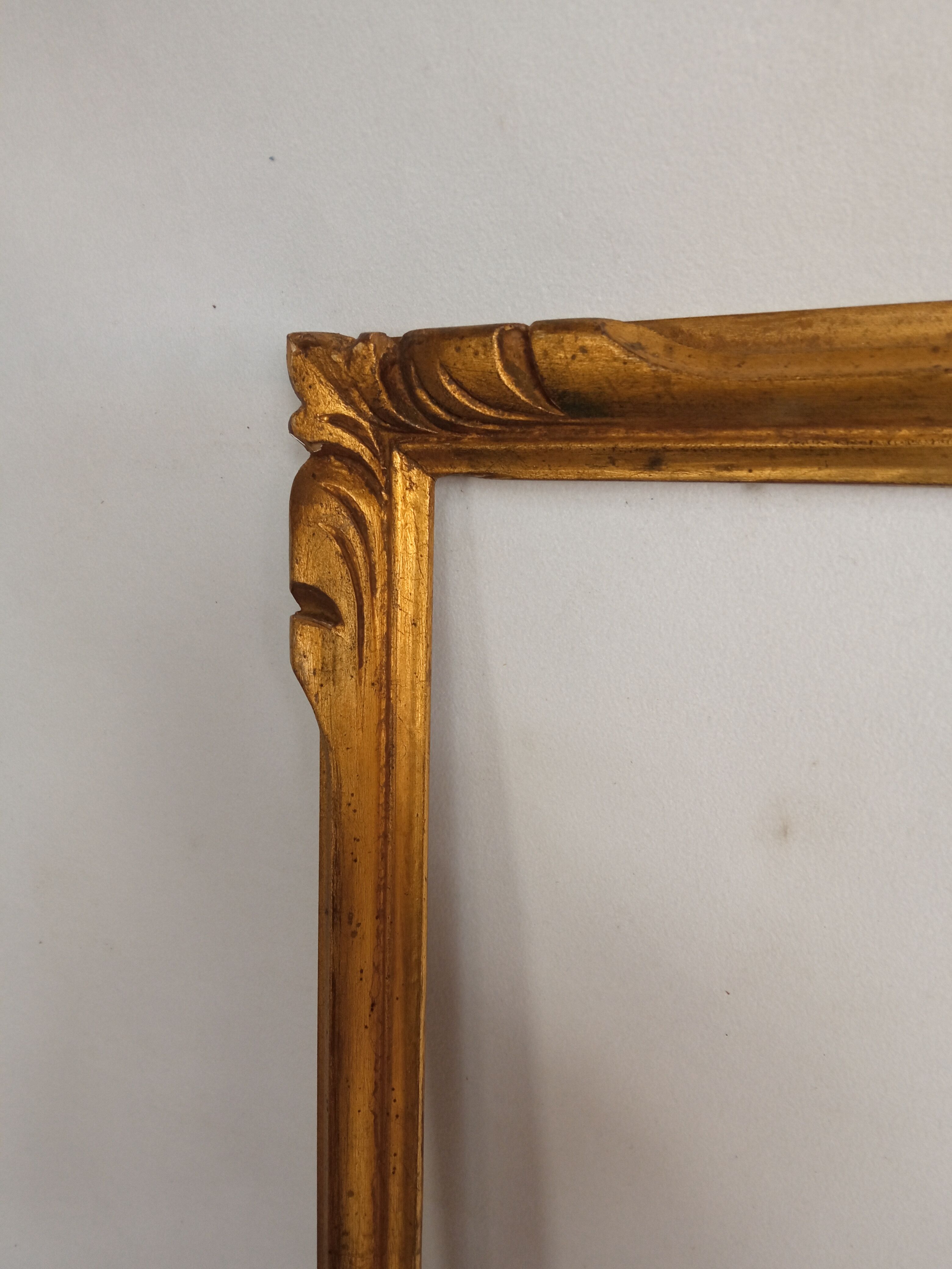 Pair of Montparnasse frames in gilded wood with circa 1960 leaf - 40 x 30 cm
