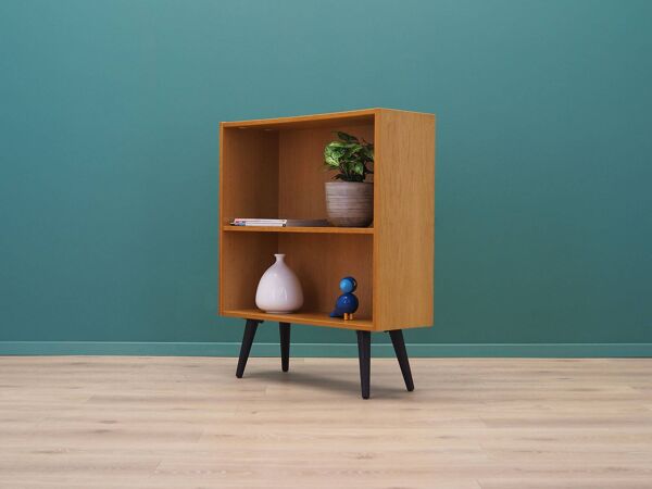 Bibliothèque en frêne, design danois, années 1970, fabricant : Domino Møbel