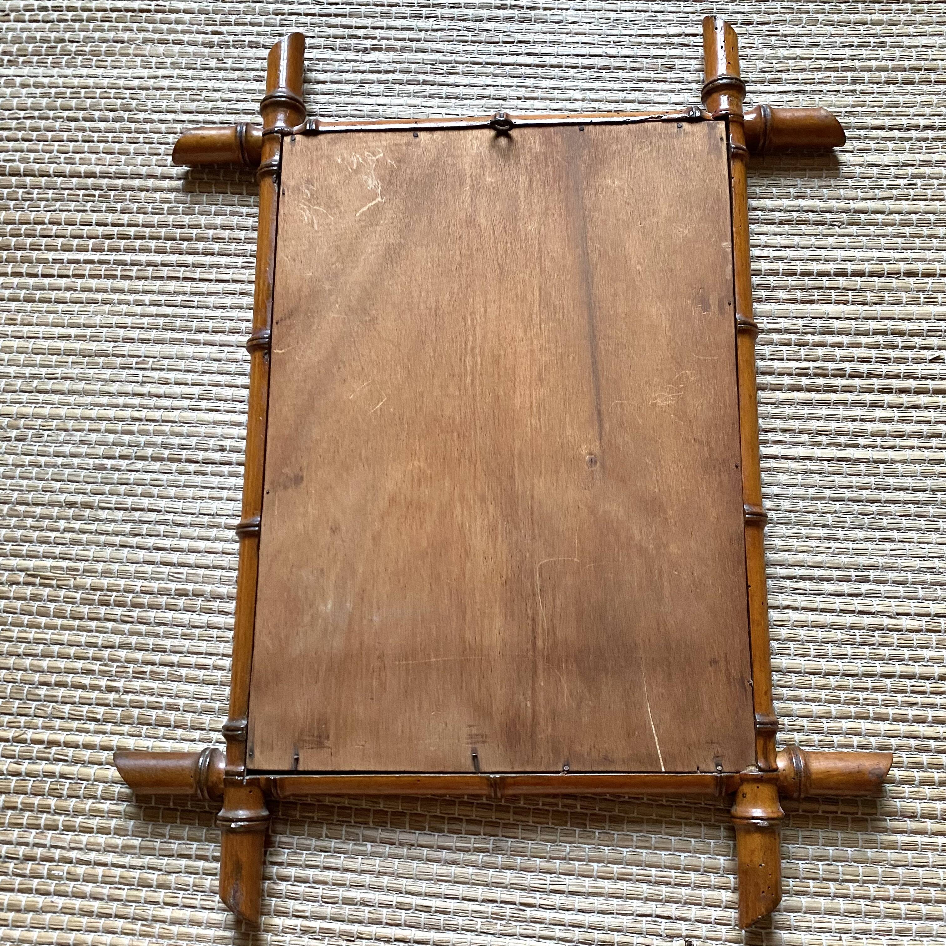 Miroir vintage en bois tourné