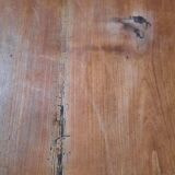 Oval table