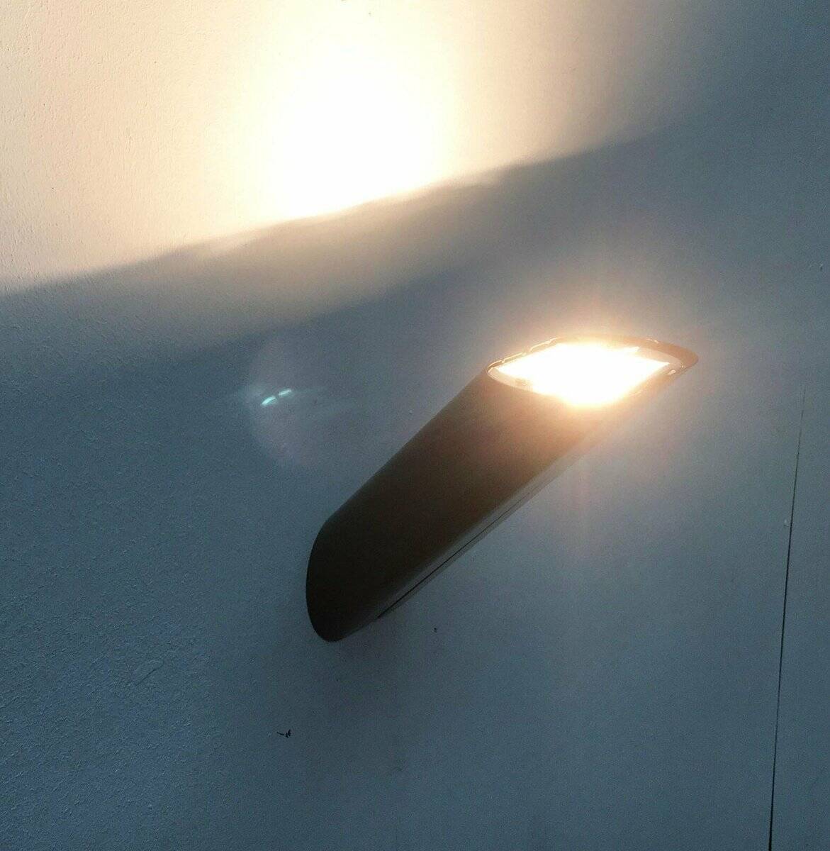 Italian postmodern model Wall lamp Megaron Parete by Gianfranco Frattini for Artemide, 1970s