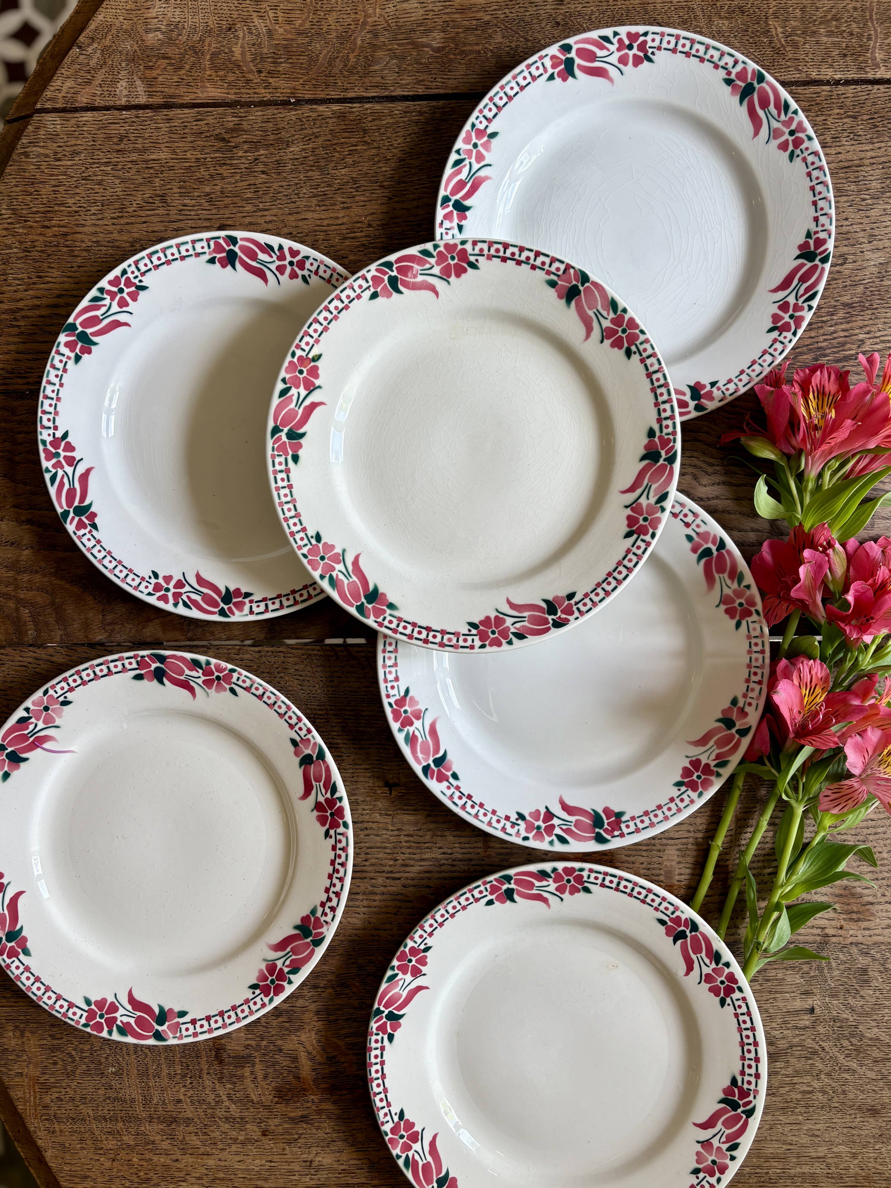 Set of 6 antique flat plates - Saint Amand Céranord