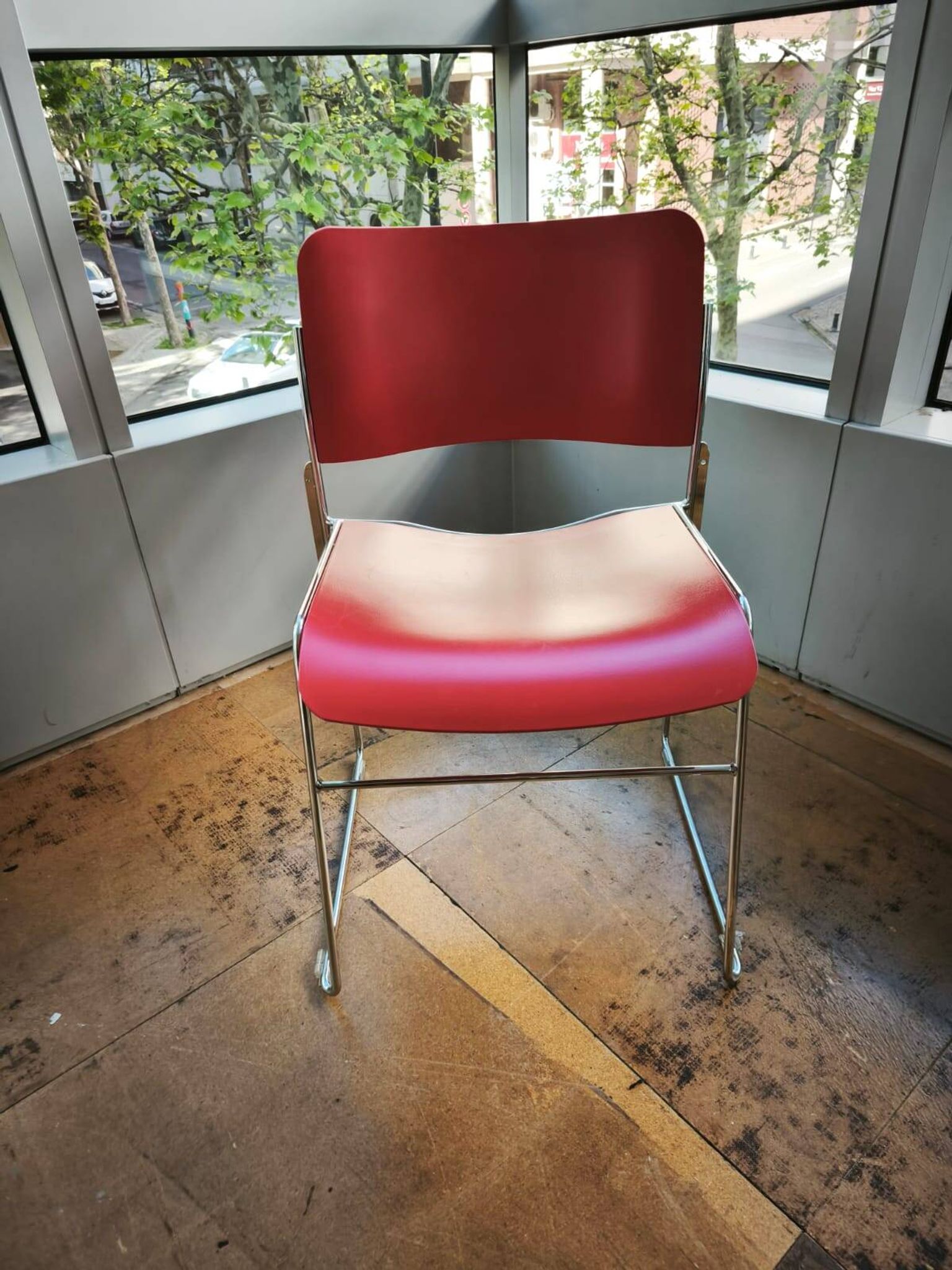 Set of 110 chairs 40/4, Howe