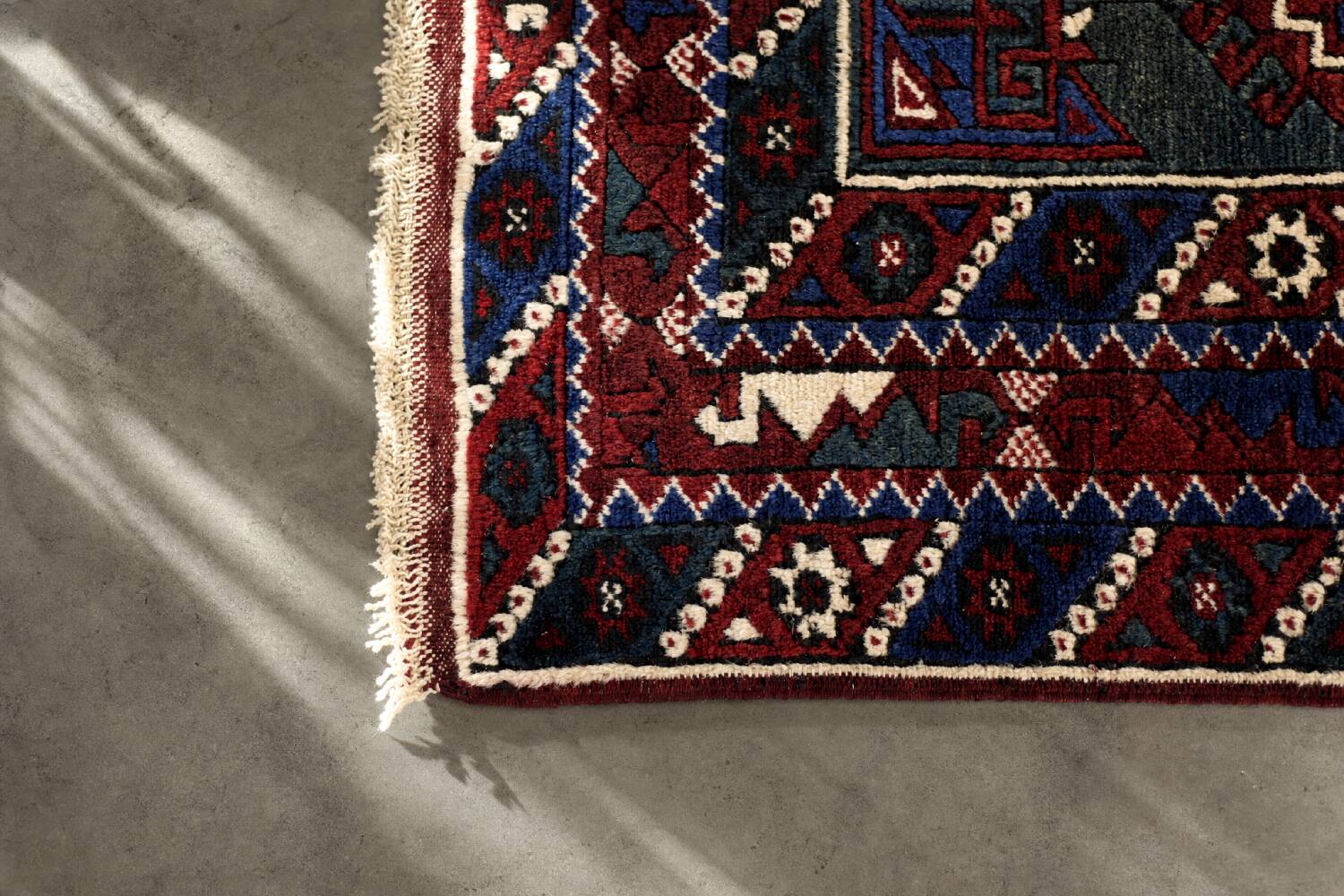 Vintage Red Hand-Woven Oriental Afghan Rug, 1970s