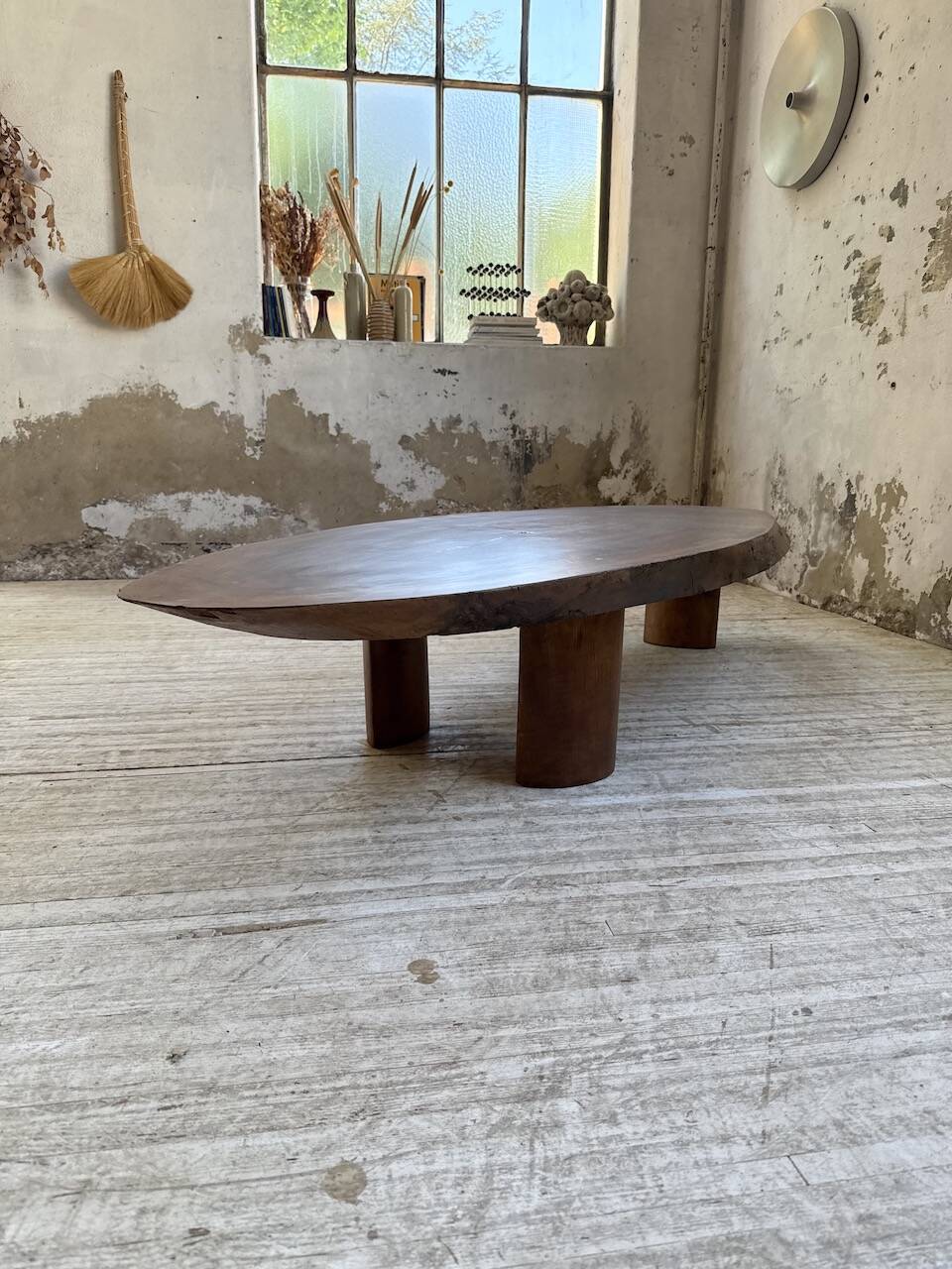 Table basse années 50 plateau bois exotique XXL