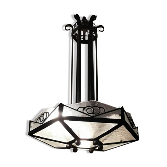 Lustre de style art déco en fer forgé et verre 1930