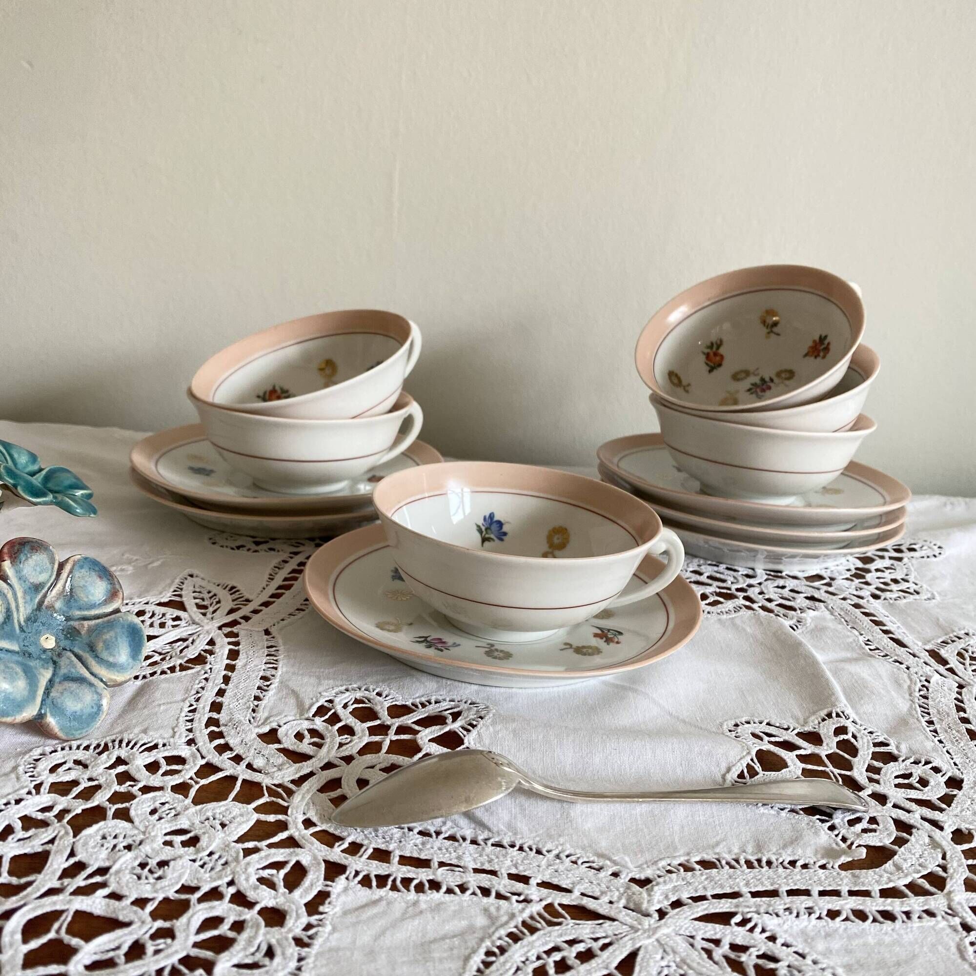 Set of 6 coffee, tea, chocolate cups, antique Limoges porcelain
