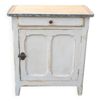 Little Parisian buffet