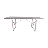 Table à manger "moment" de Niels Gammelgaard