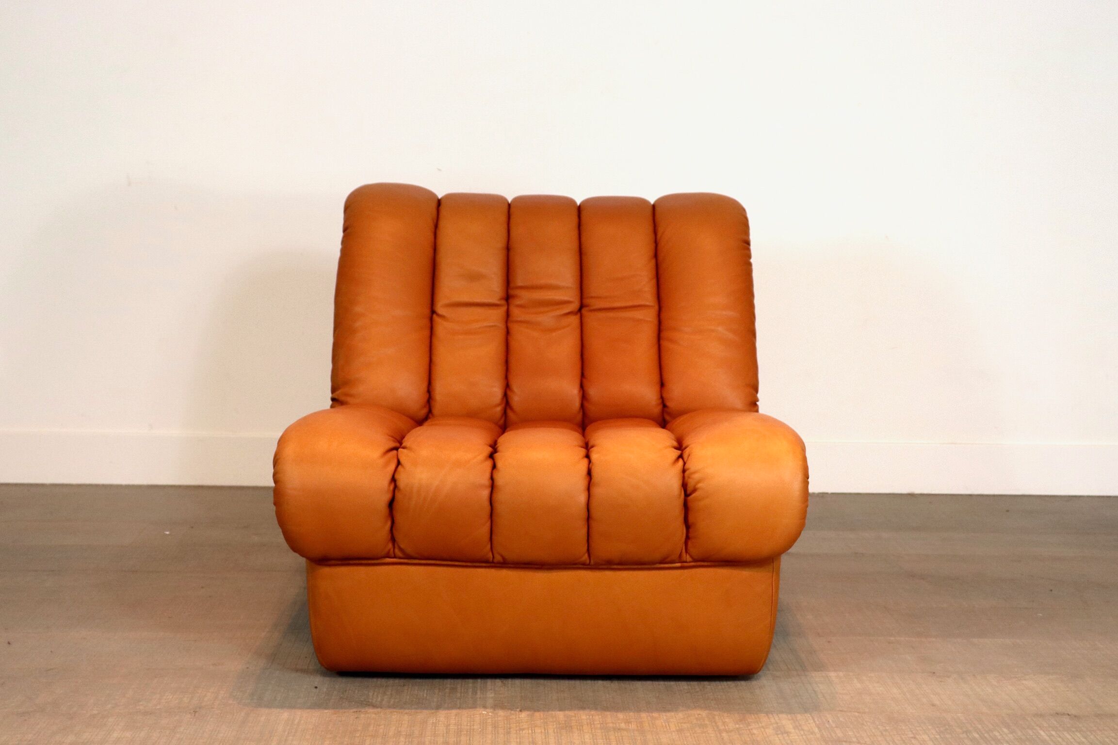 De Sede DS-85 daybed and lounge chair in cognac leather, 1960s