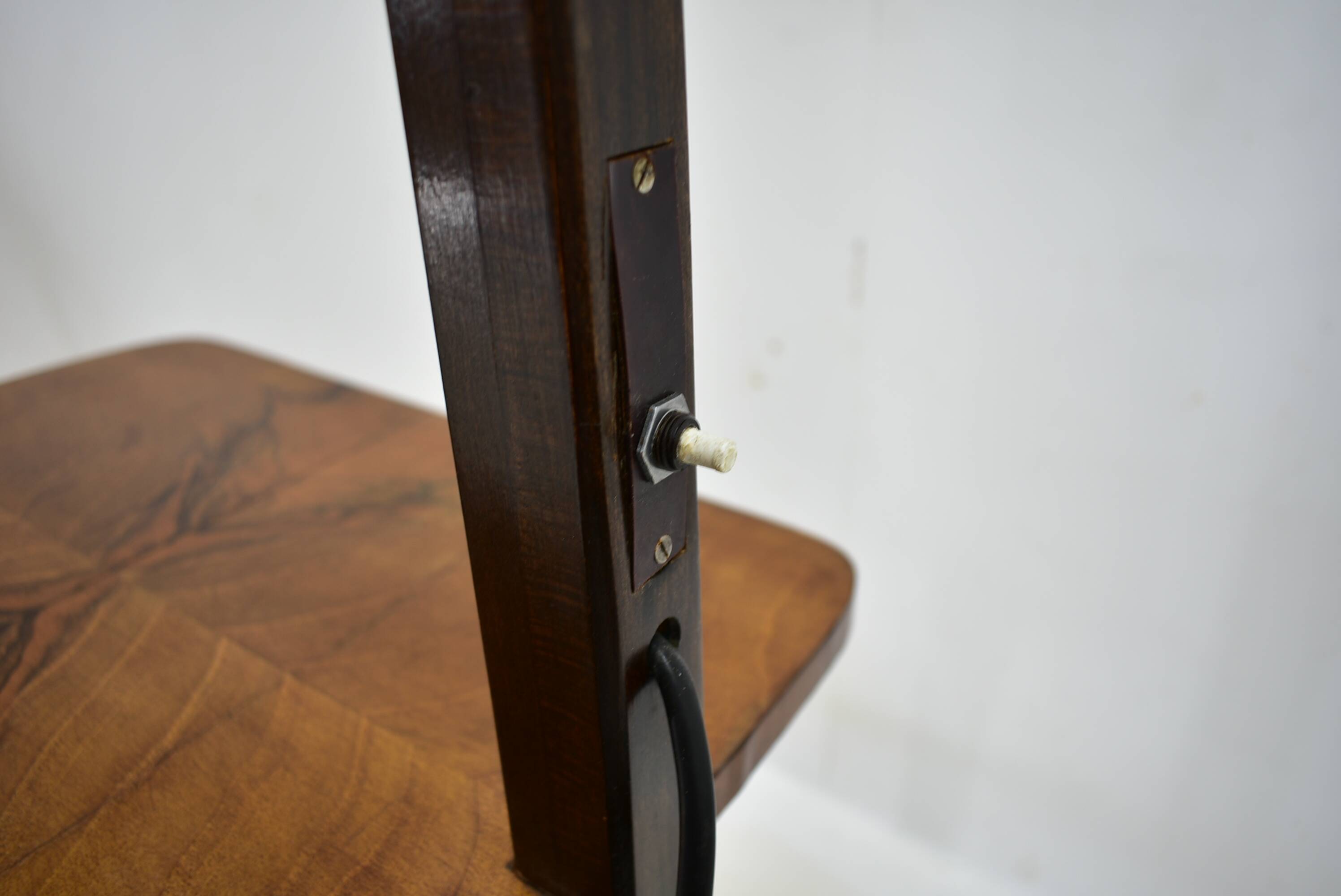 Lampe de sol Art Déco par Jindrich Halabala, années 1940.