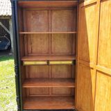 Dressmaker's cabinet with beveled triptych mirrors. (Mirror cabinet)