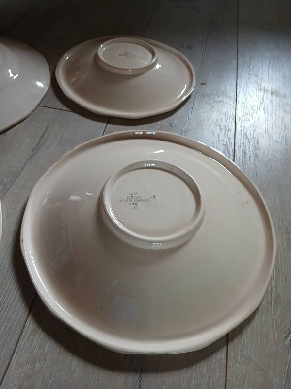 4 plats anciens Digoin et Sarreguemines