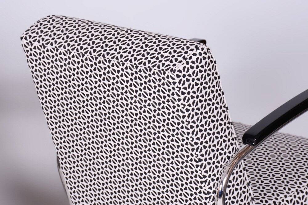 Bauhaus Armchair in Chrome attributed to W. Gispen for Mücke-Melder, Czech, 1930s
