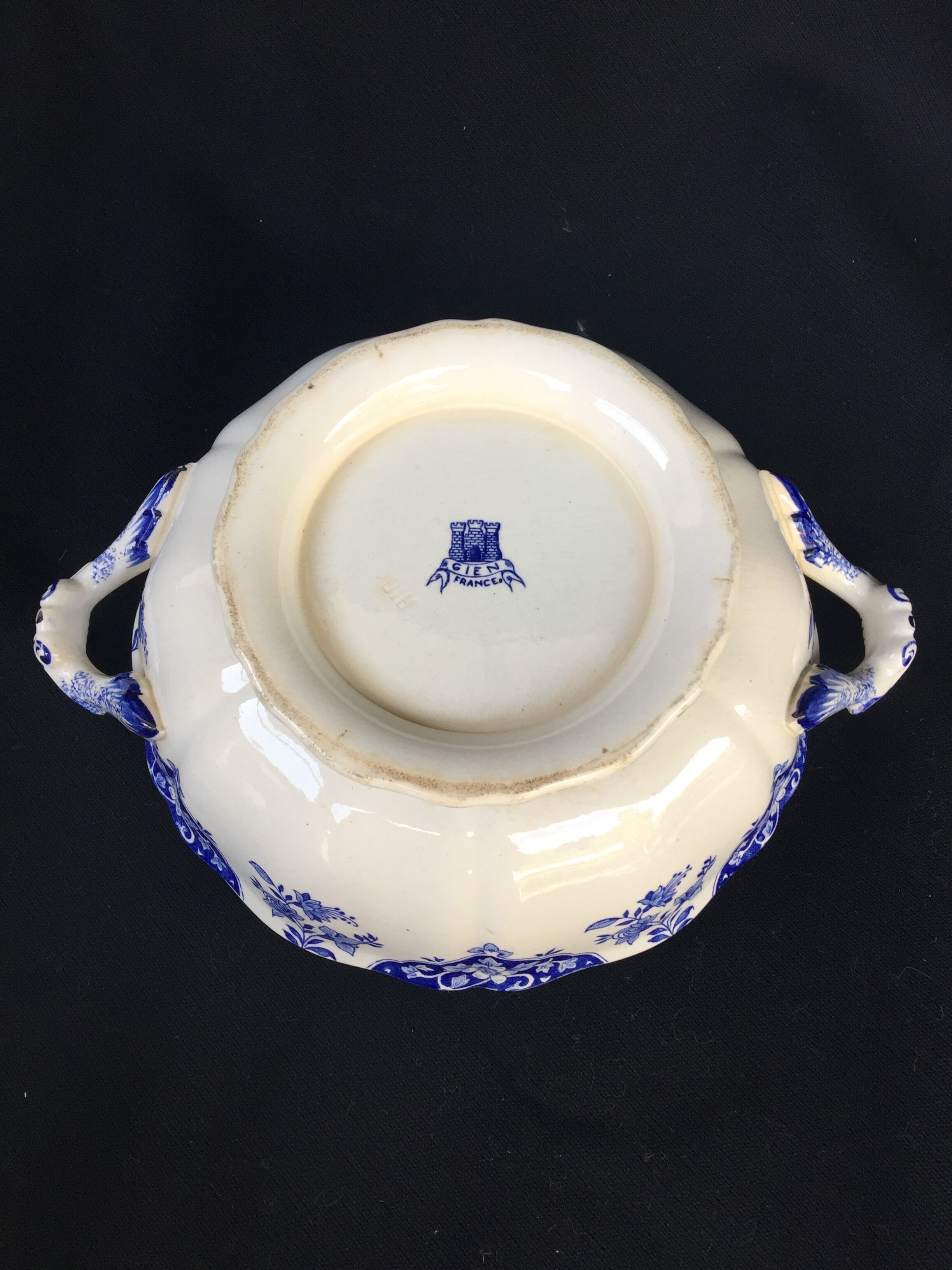 Soup bowl in Gien earthenware