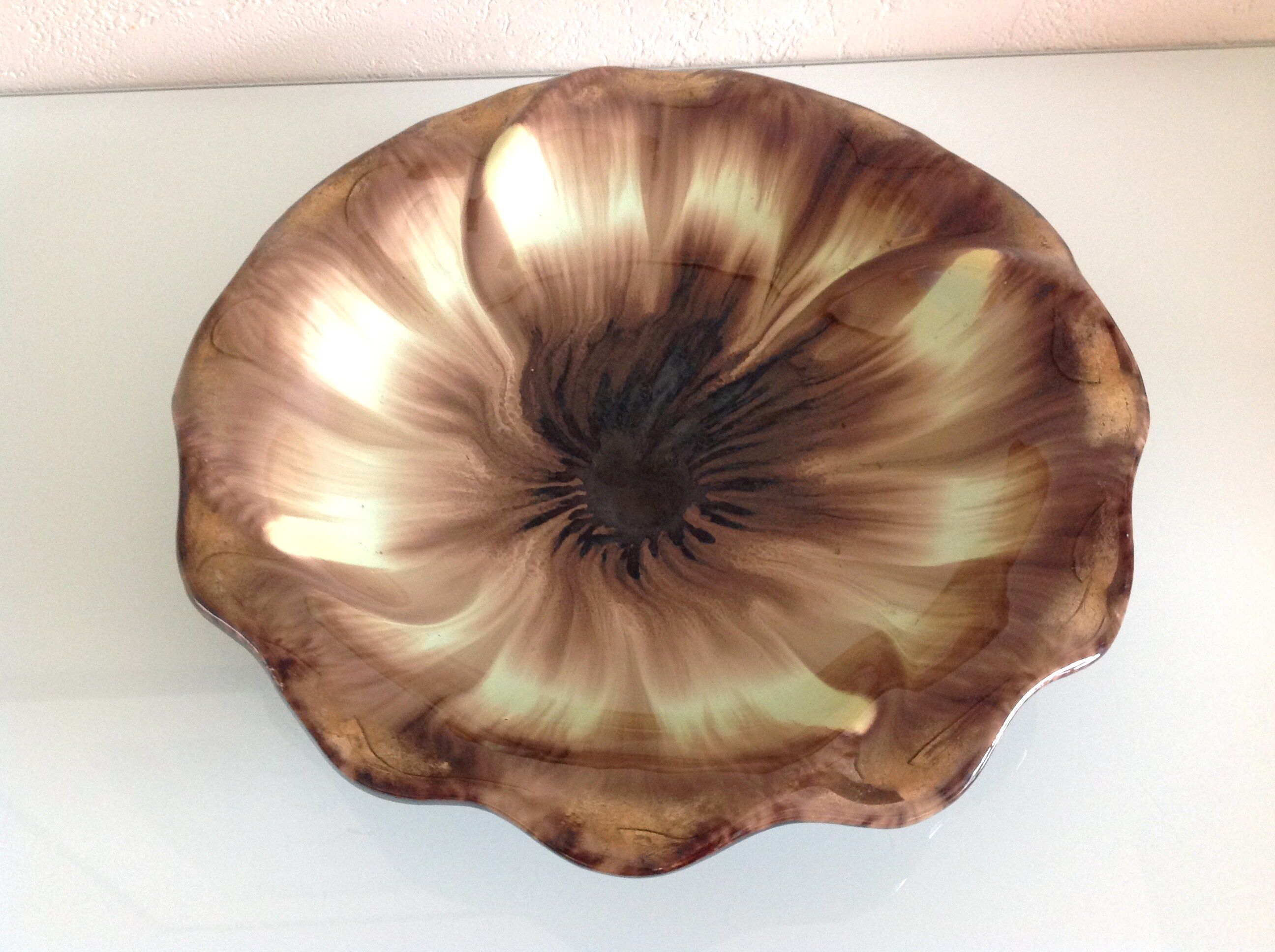 Flat cut in iridescent ceramic, vintage 50/60