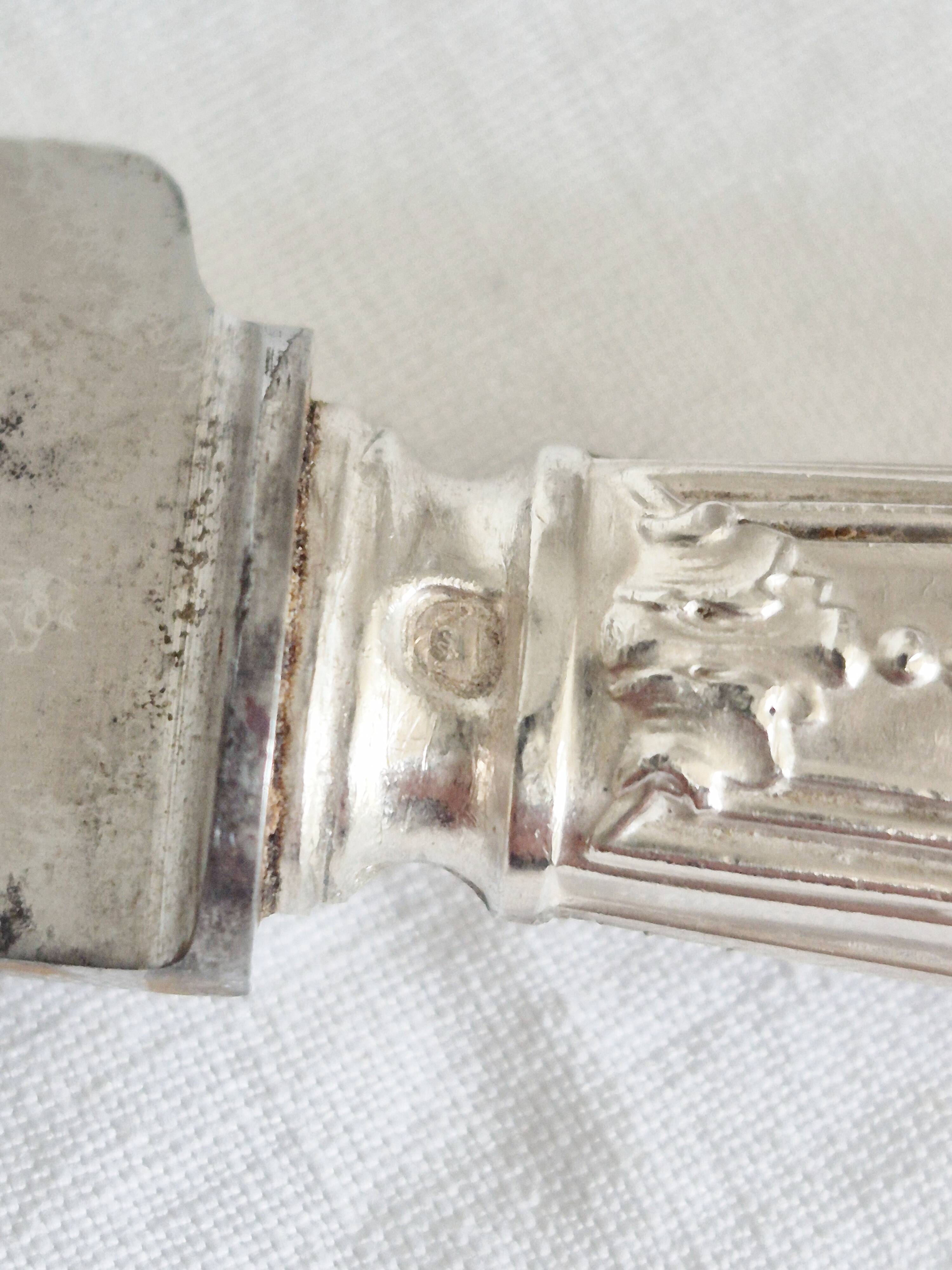 Set of 11 vintage knives, steel blades and silver handles