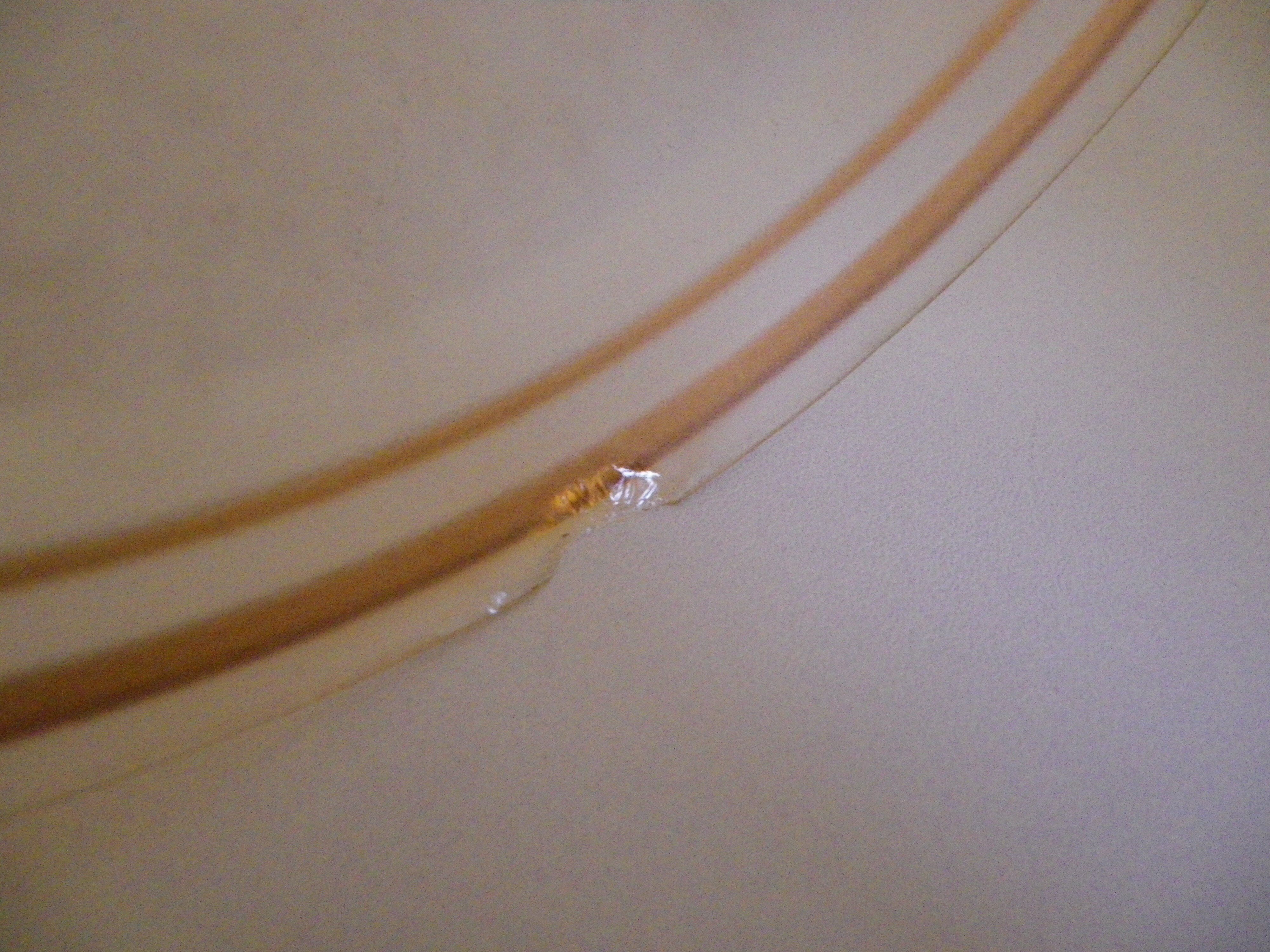 Suspension in brass and glass opaque granulated 1960s/1970s