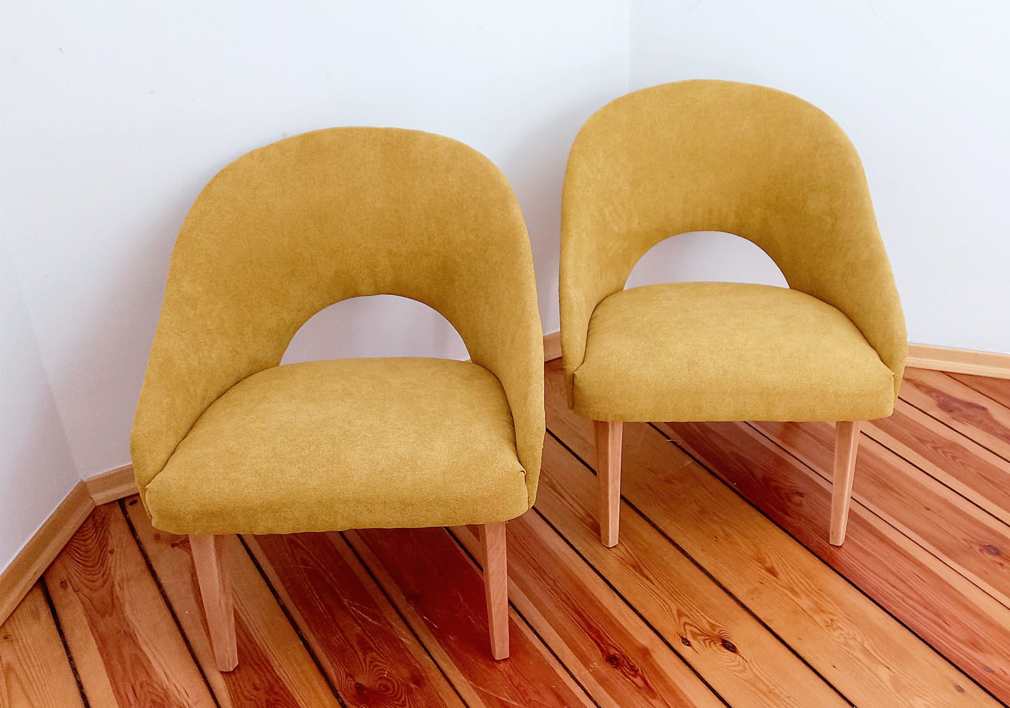 Paire de fauteuils proj. O. Haerdtl Ton Tchécoslovaquie, années 60