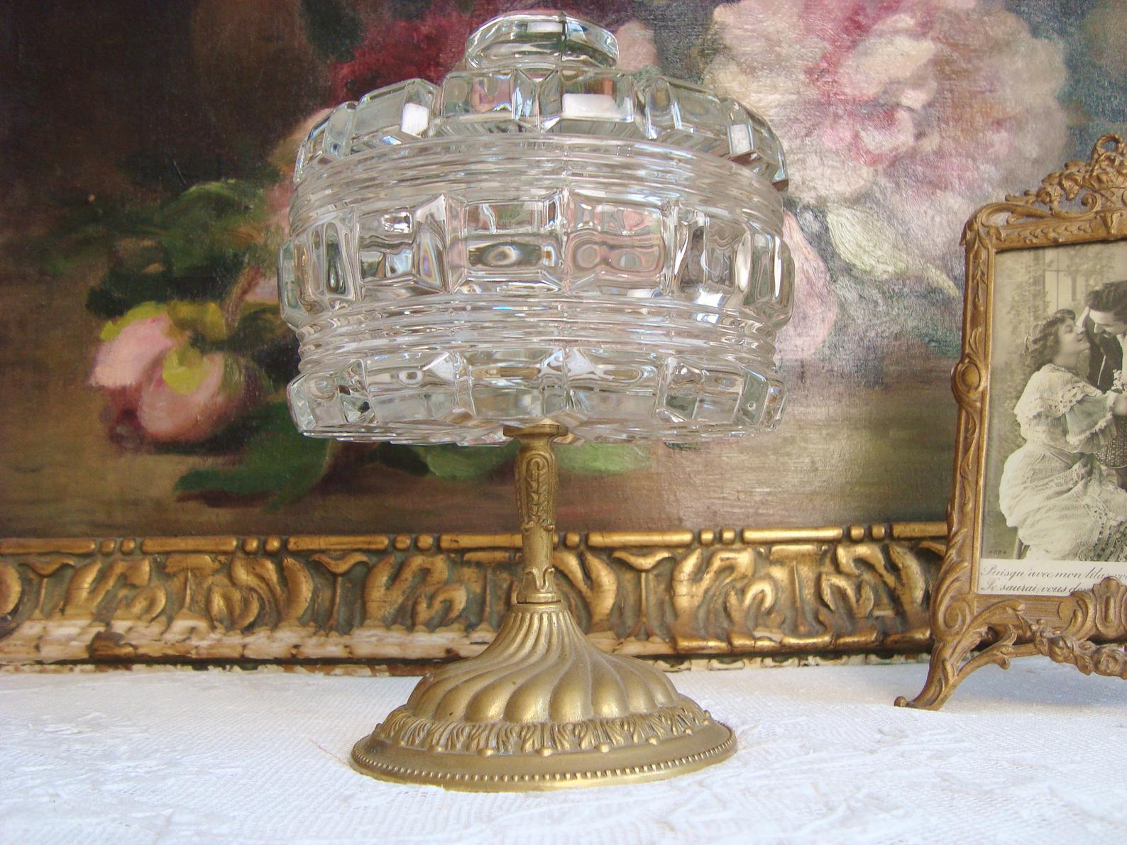 Glass and brass candy on foot