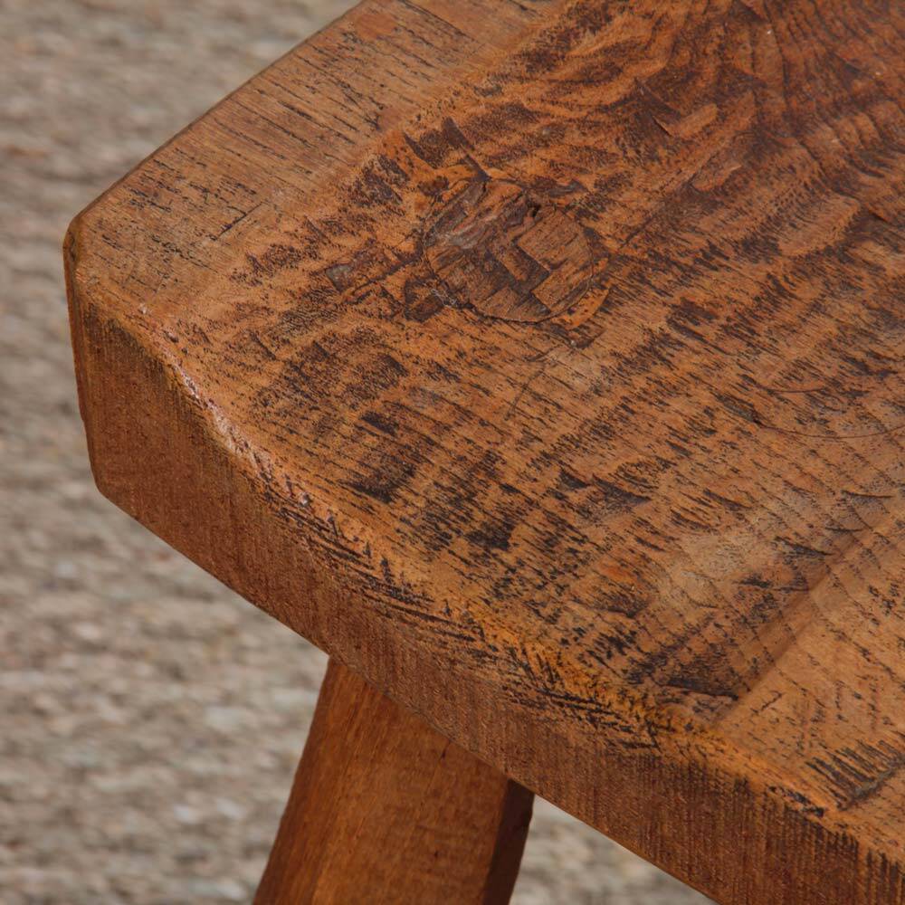 Tabouret tripode dans le goût des Ateliers de Marolles, 1960