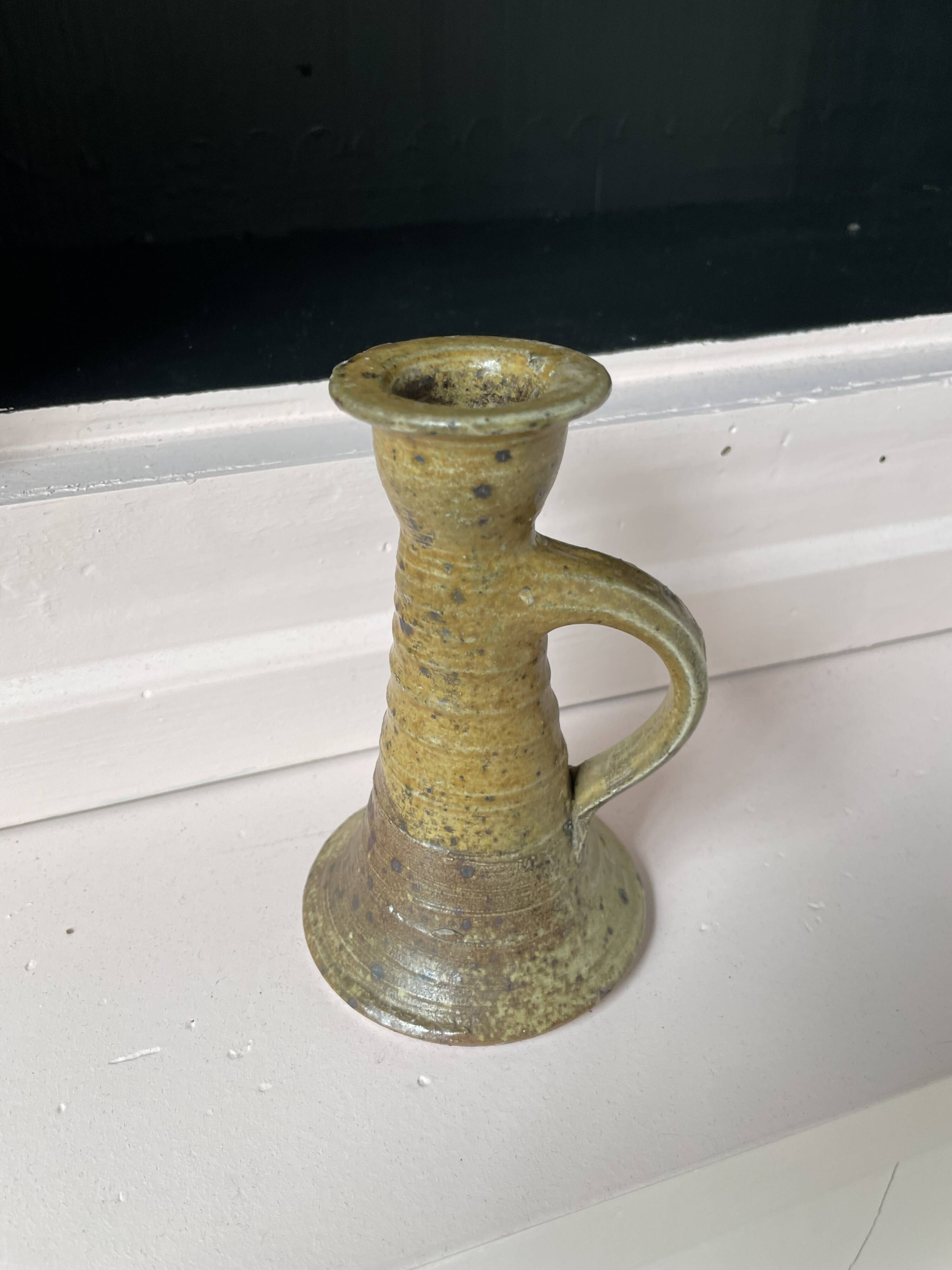 Hand candle holder stoneware
