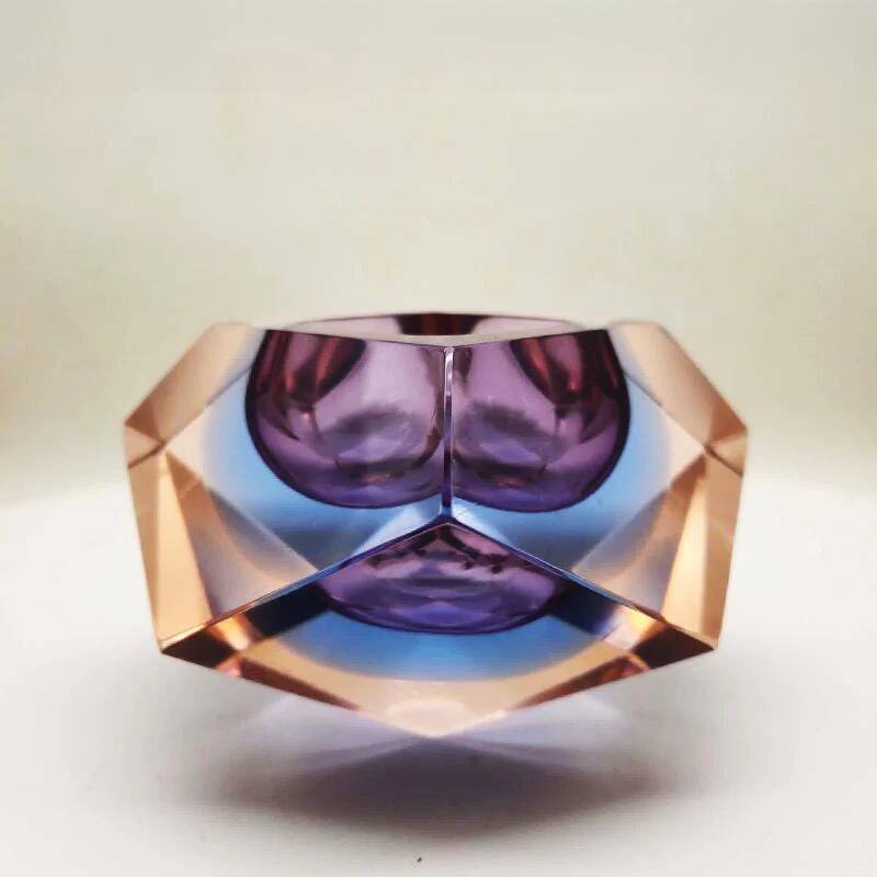 1960s rare colours multifaceted ashtray or catch-all in Murano glass by Flavio Poli for Seguso. Made in Italy