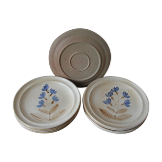 Service de 9 anciennes assiettes plates en grès du Marais décor fleurs bleues cuisine campagne