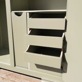 Renovated compact Mado buffet