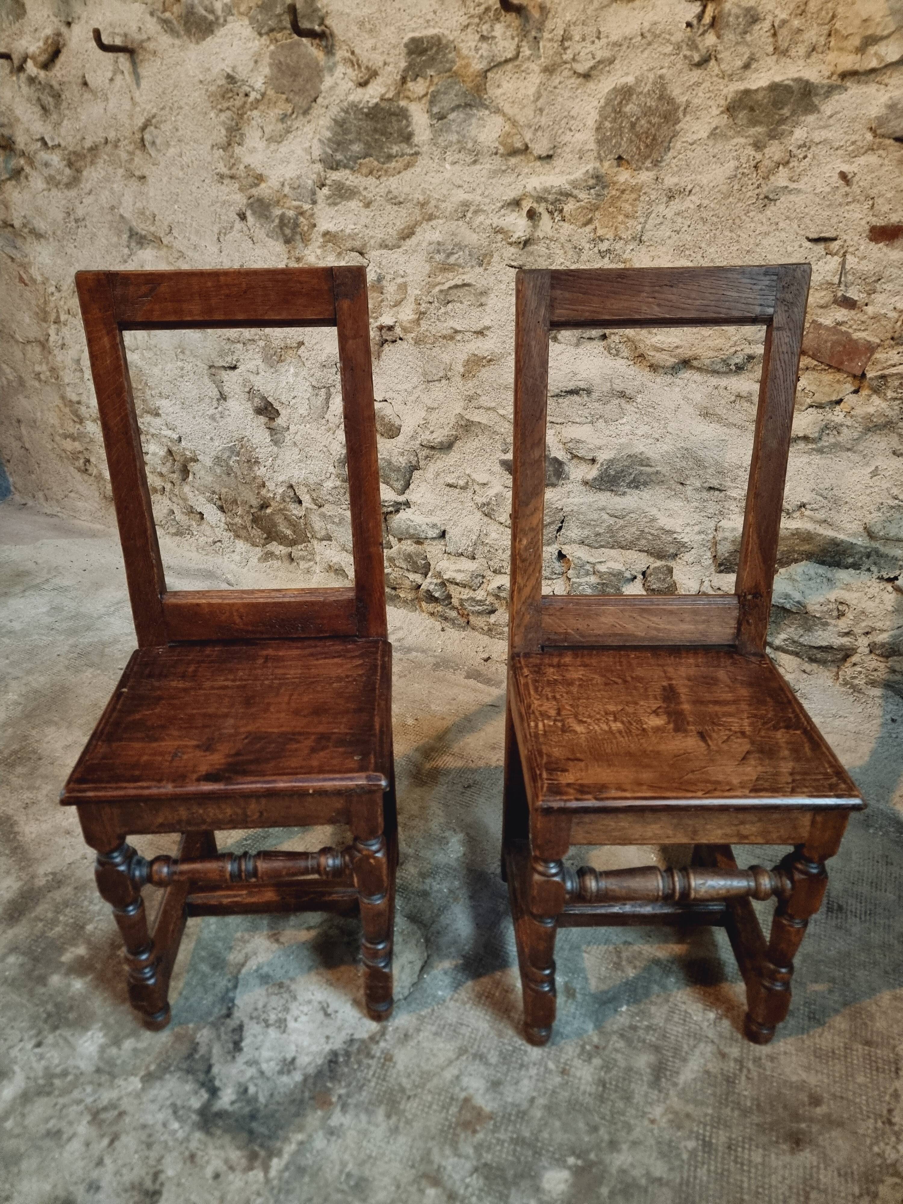 Set of 2 Antique Oak Chairs – 19th Century, Auvergne