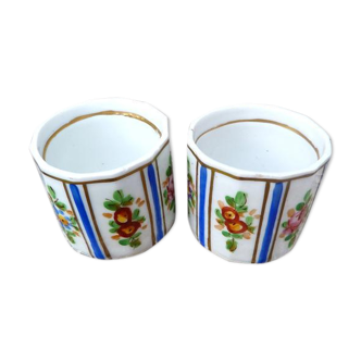Set of 2 small porcelain pots of Sevres