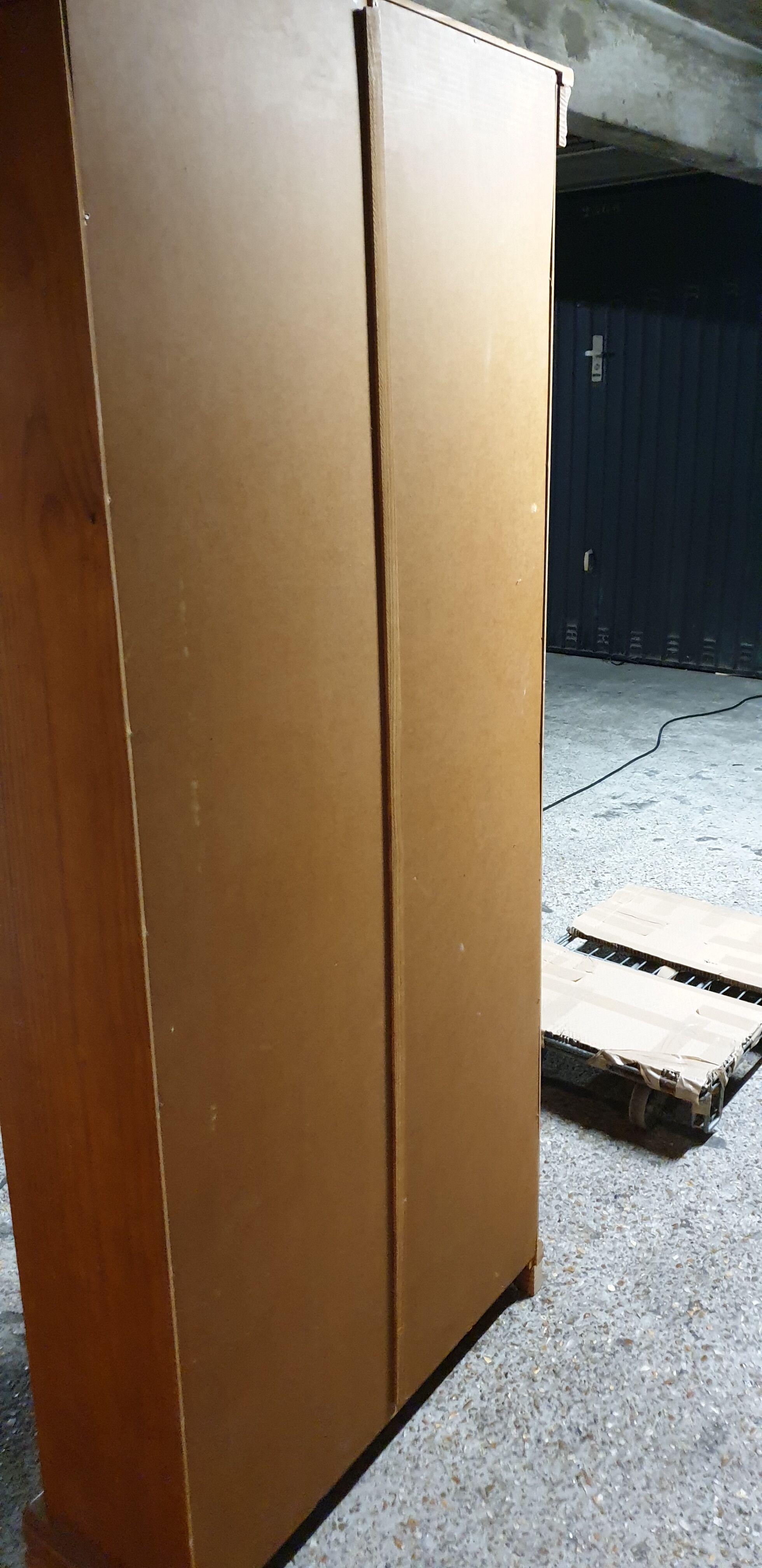 Louis Philippe showcase library