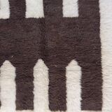 Large handcrafted Berber rug 225cmx325cm