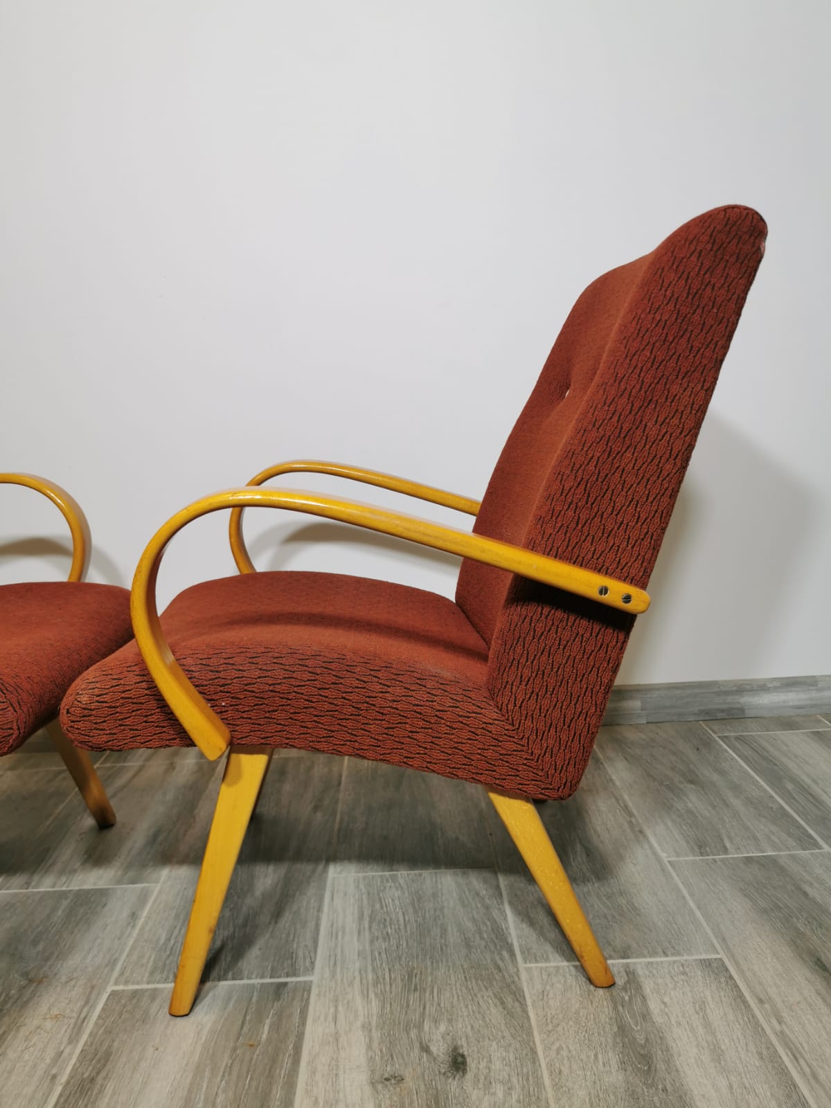 Fauteuils de Jaroslav Smidek