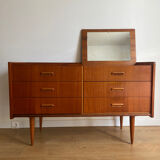 Vintage hairdresser 60s