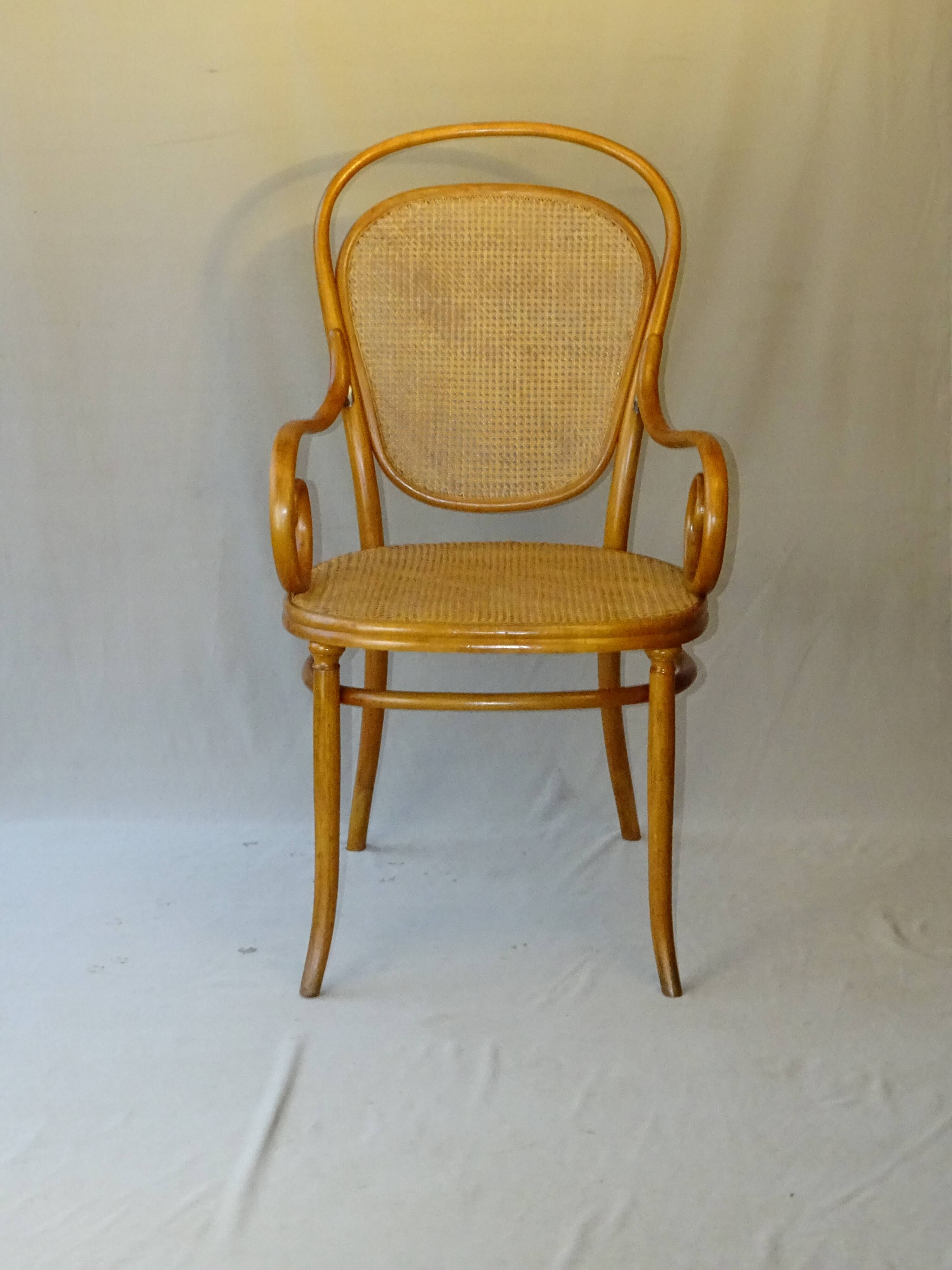 Fauteuil Thonet N°12 1875, cannages d'origine