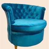 Upholstered toad armchair