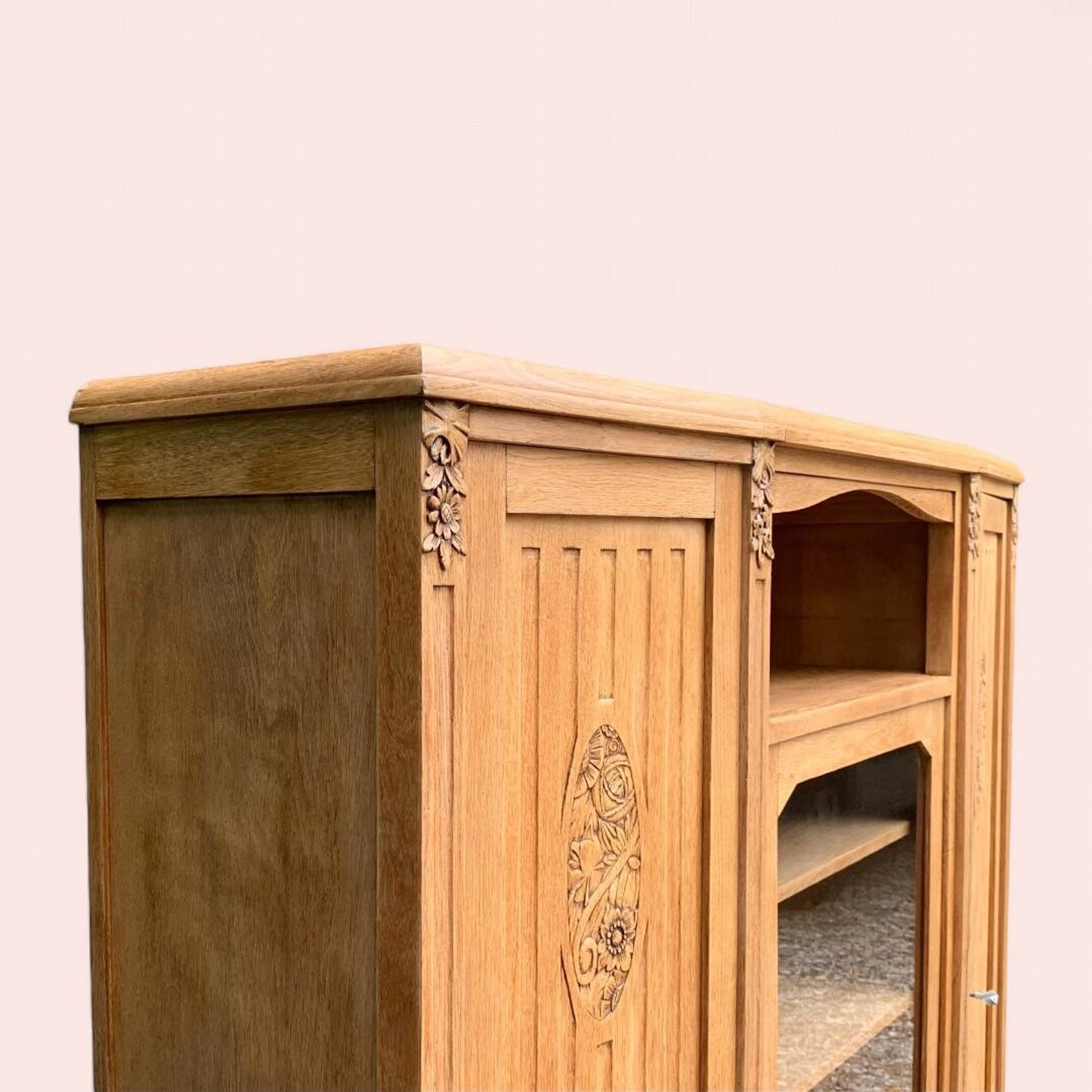 Asymmetrical Art Deco glass-fronted Parisian wardrobe in raw oak, 1930.