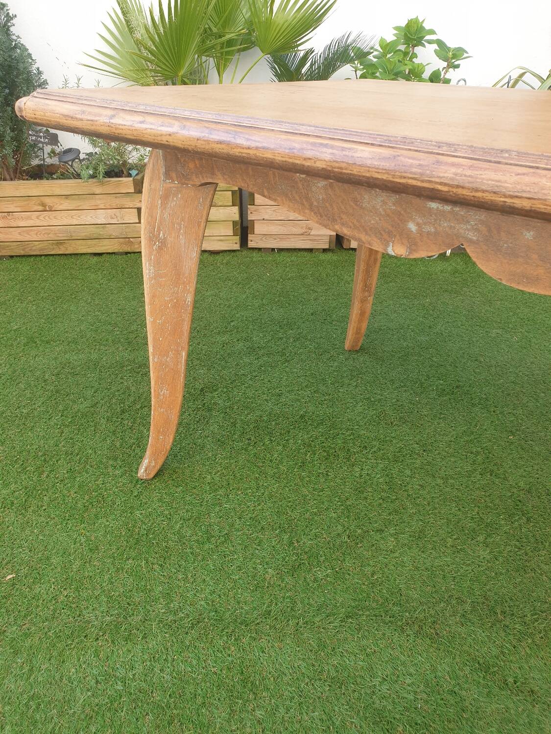 Luberon solid wood family table