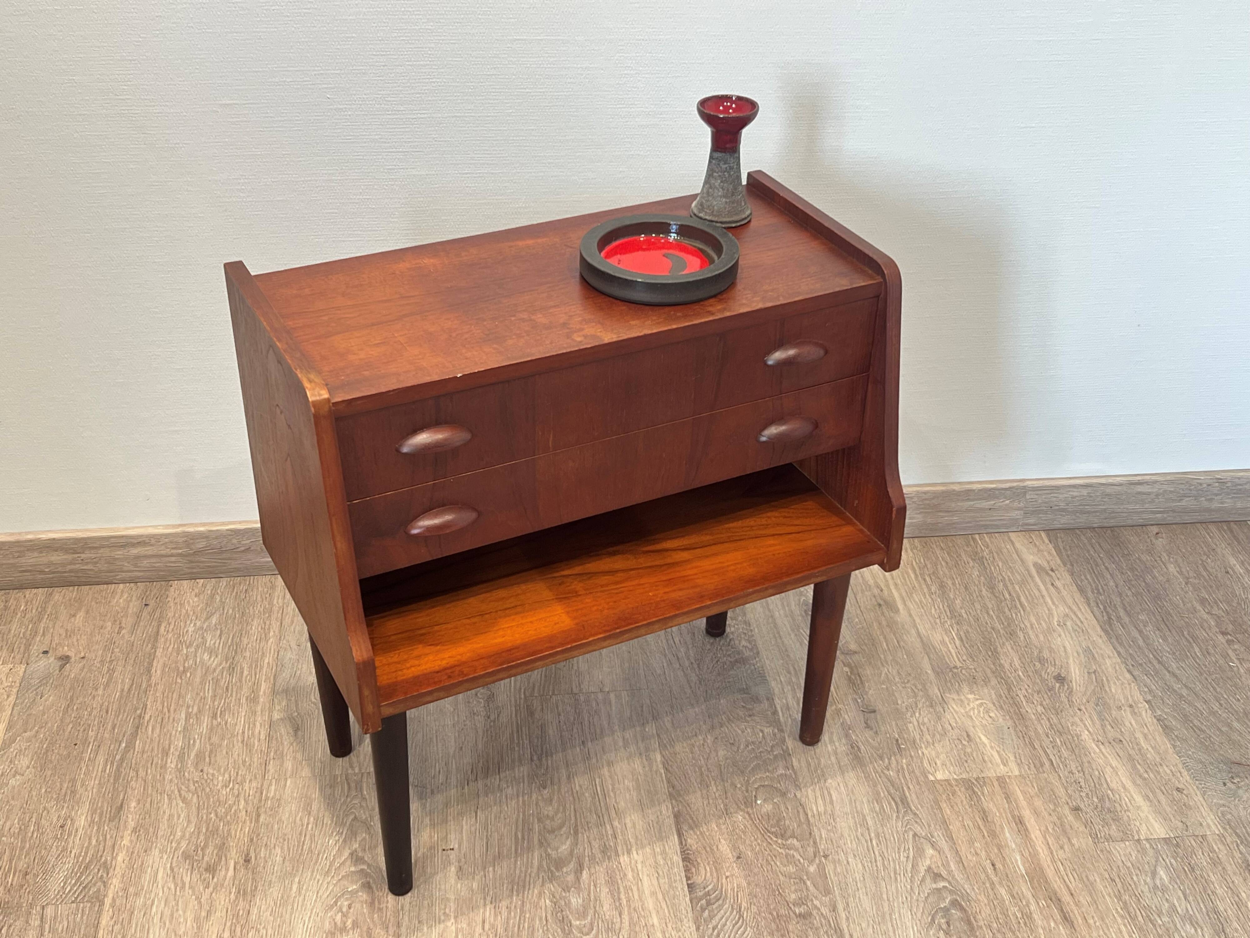 Scandinavian teak chest of drawers from the 1960s, Denmark.