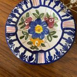 Flowered ceramic ashtray