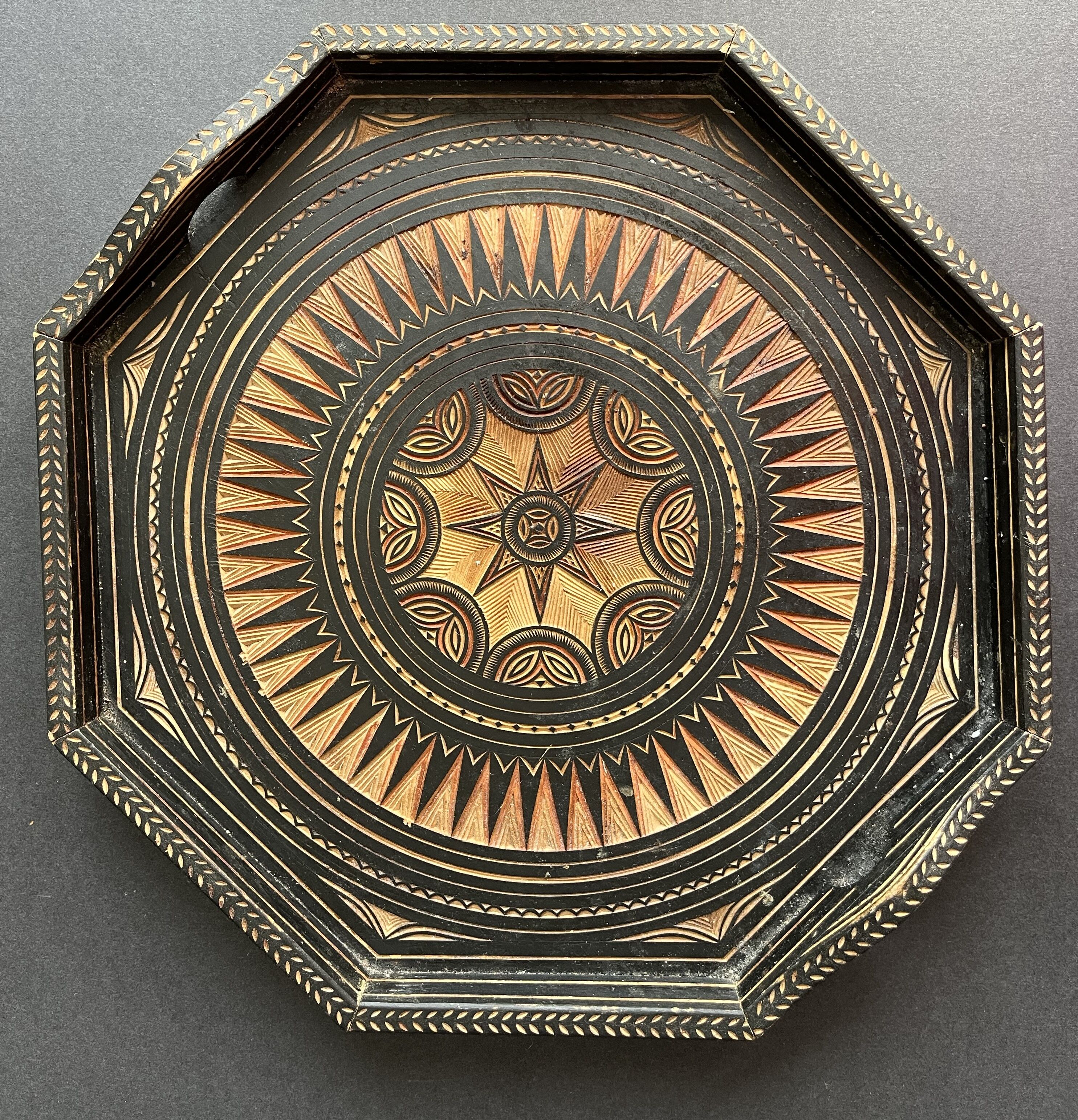 Octagonal carved wooden top