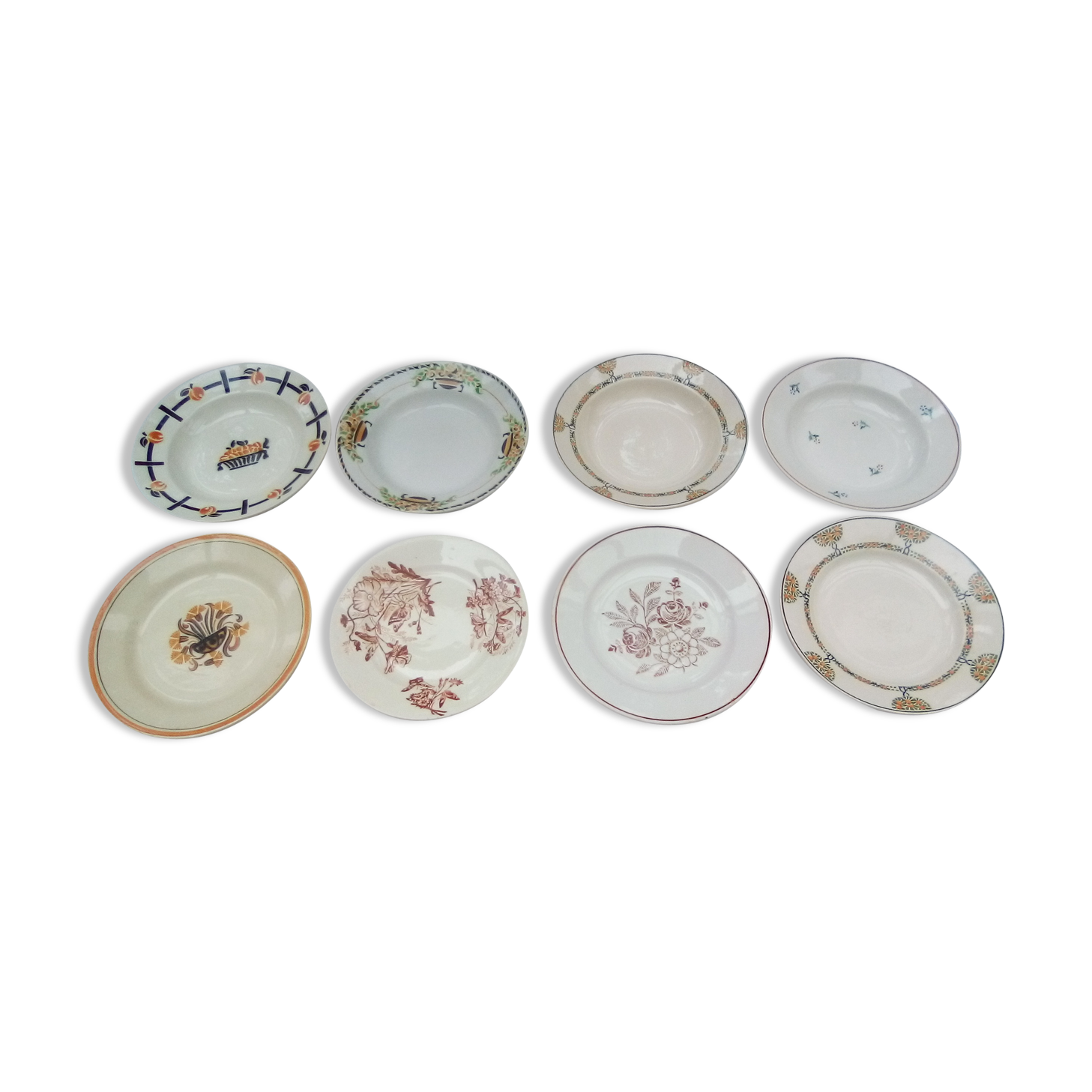 Assorted 8 brown/green plates