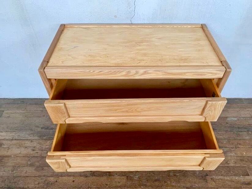 Modernist vintage chest of drawers in solid elm