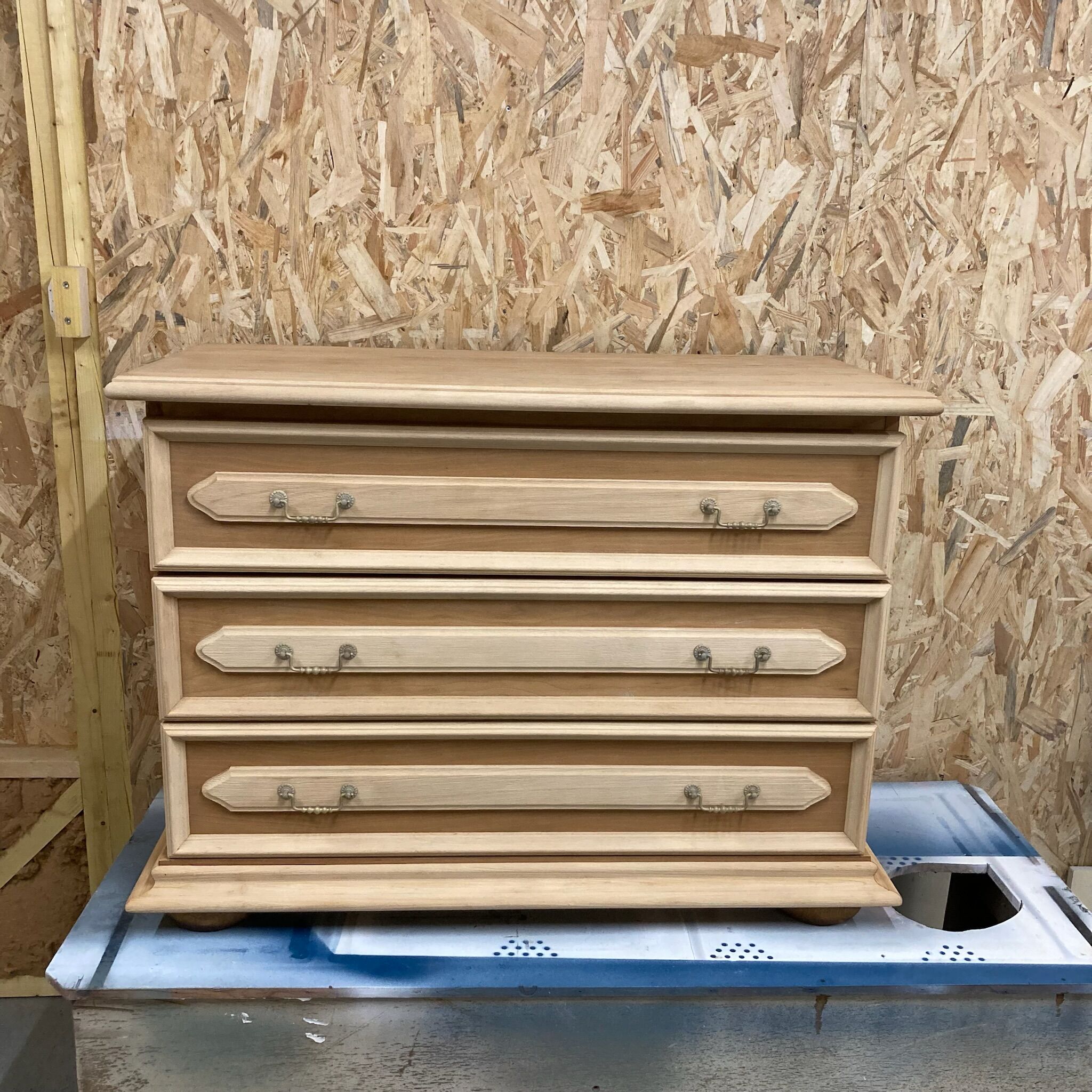 Chest of drawers raw wood