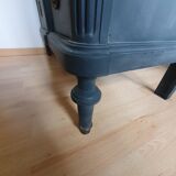 Chest of drawers with marble top