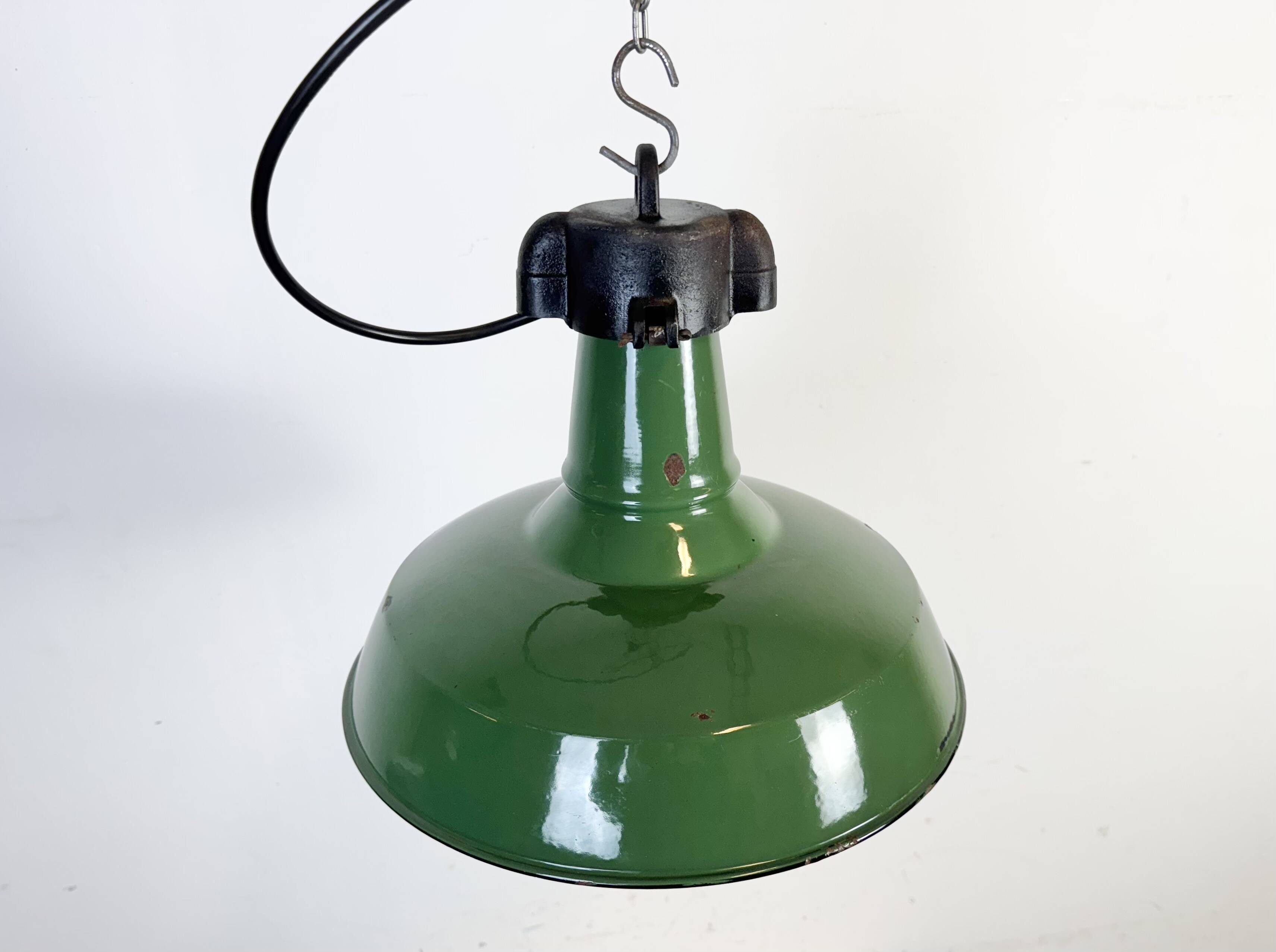 Industrial Green Enamel Factory Pendant Lamp, 1960s