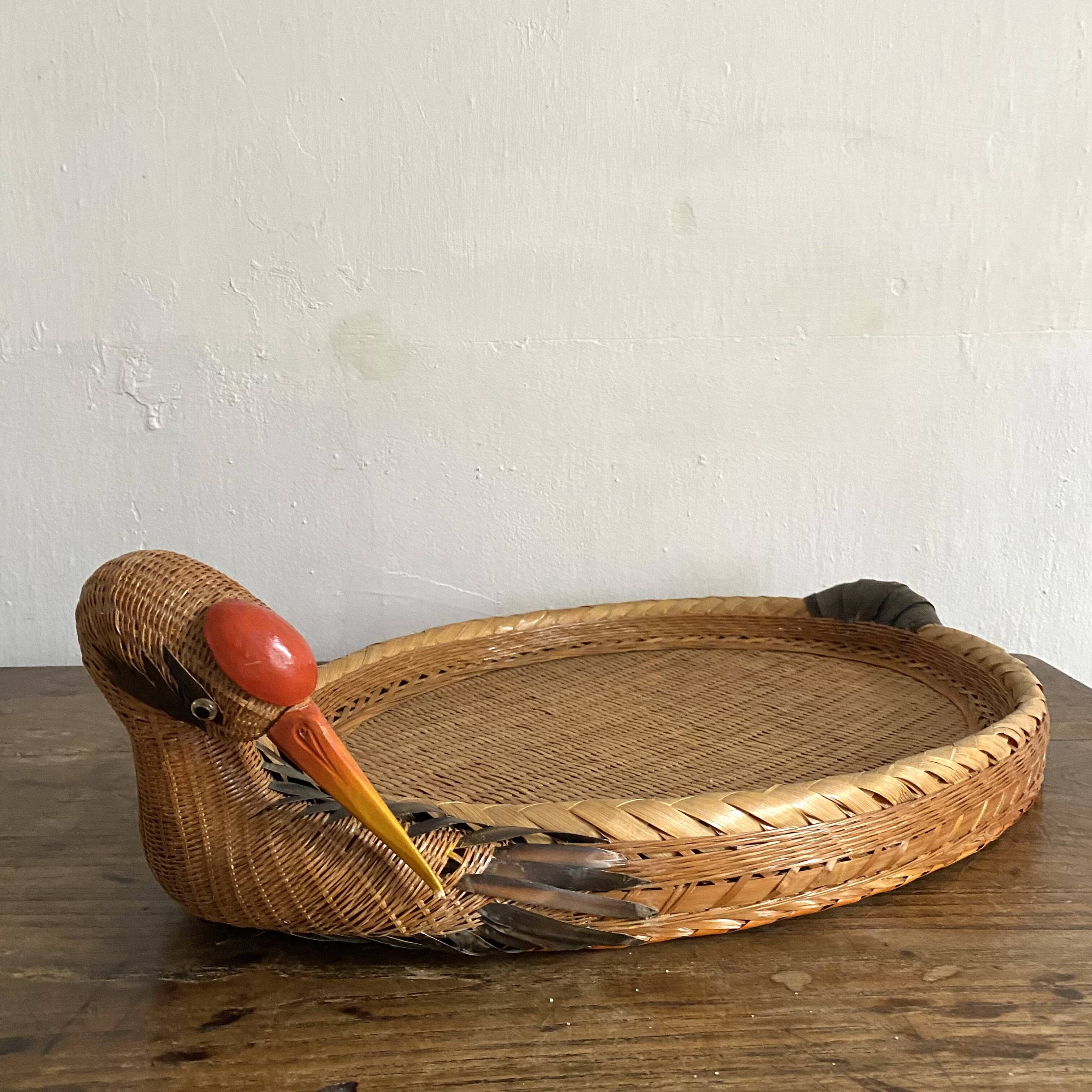 Bird woven bamboo tray