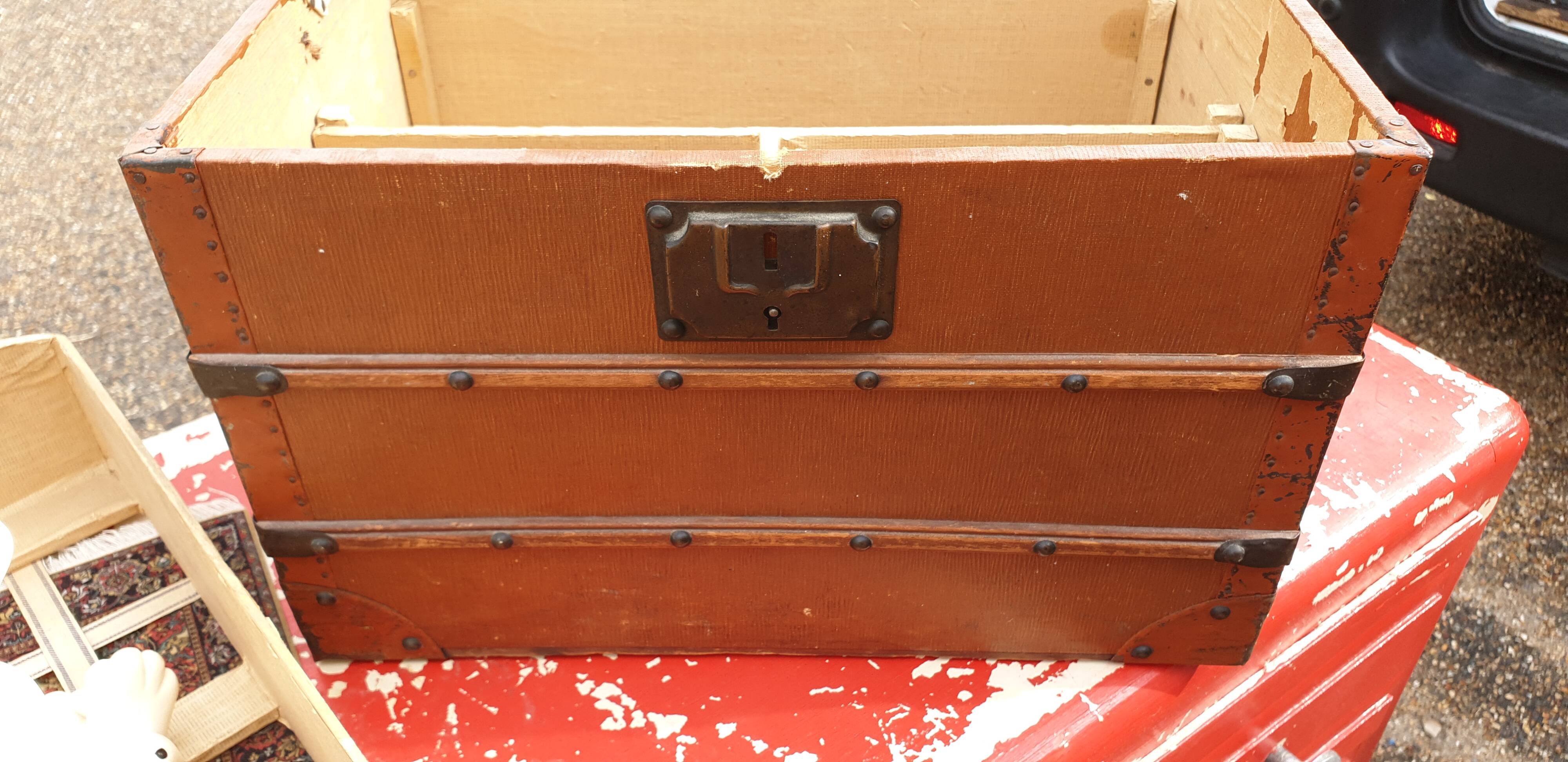 Domed doll trunk early 20th century