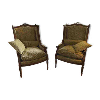 Pair of 19th century oak fireside chairs – restored with Métaphores velvet